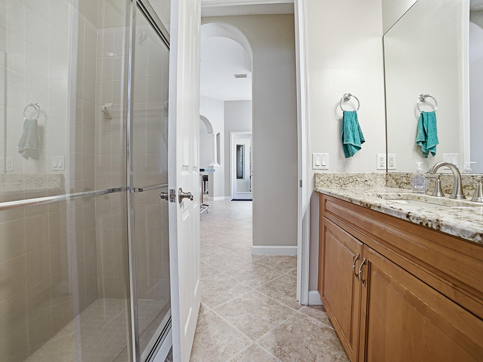 9926 SANTA BARBARA CT, HOWEY IN THE HILLS, FL, 34737