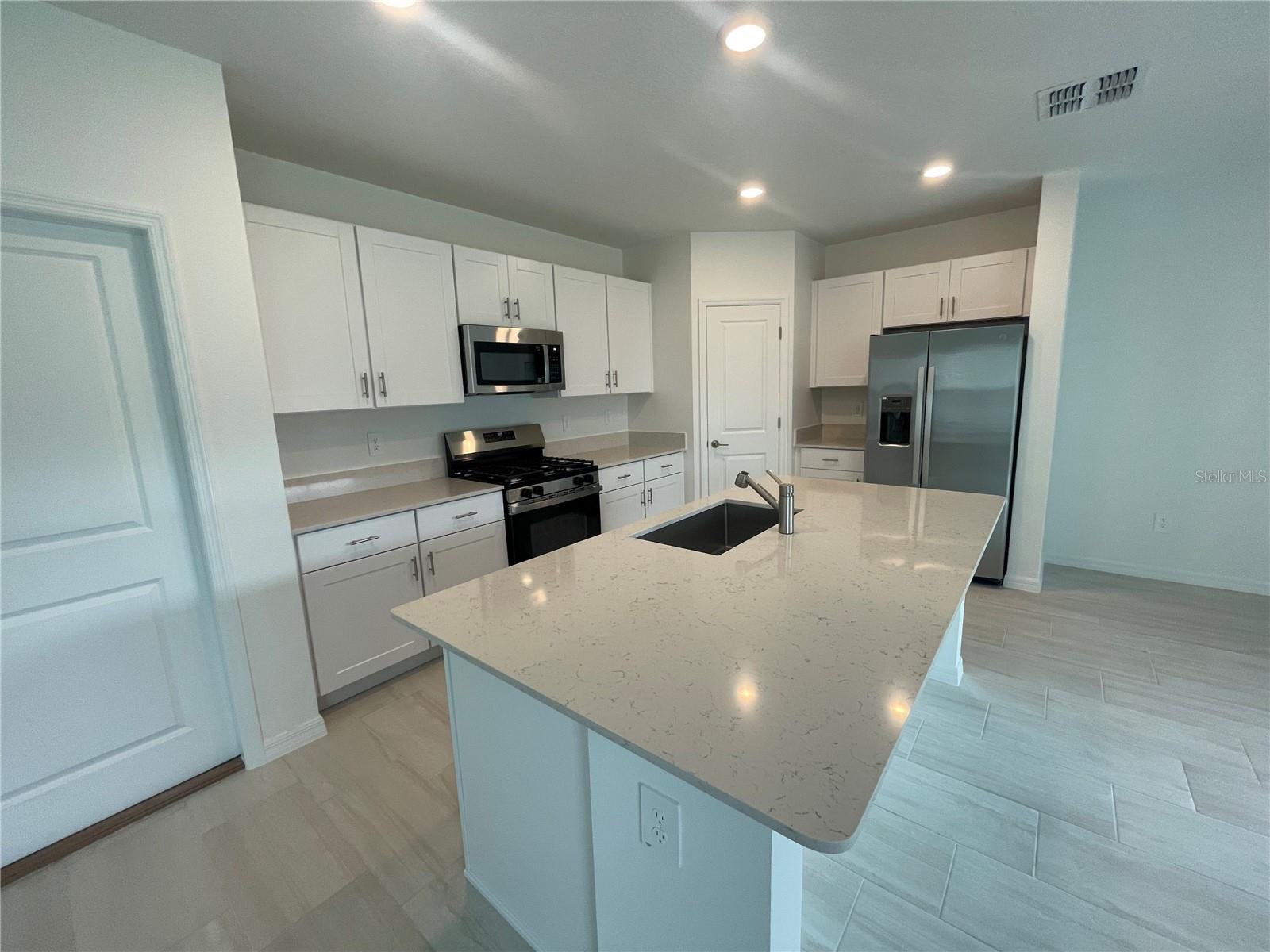 9645 CARABINER WAY, LAND O LAKES, FL, 34637