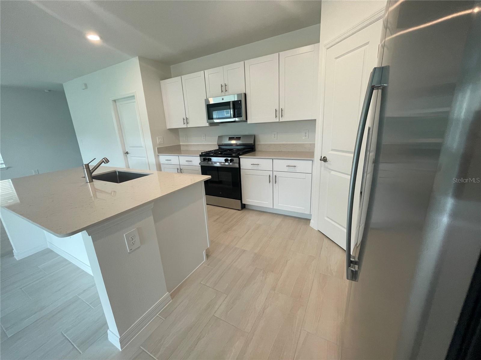 9645 CARABINER WAY, LAND O LAKES, FL, 34637