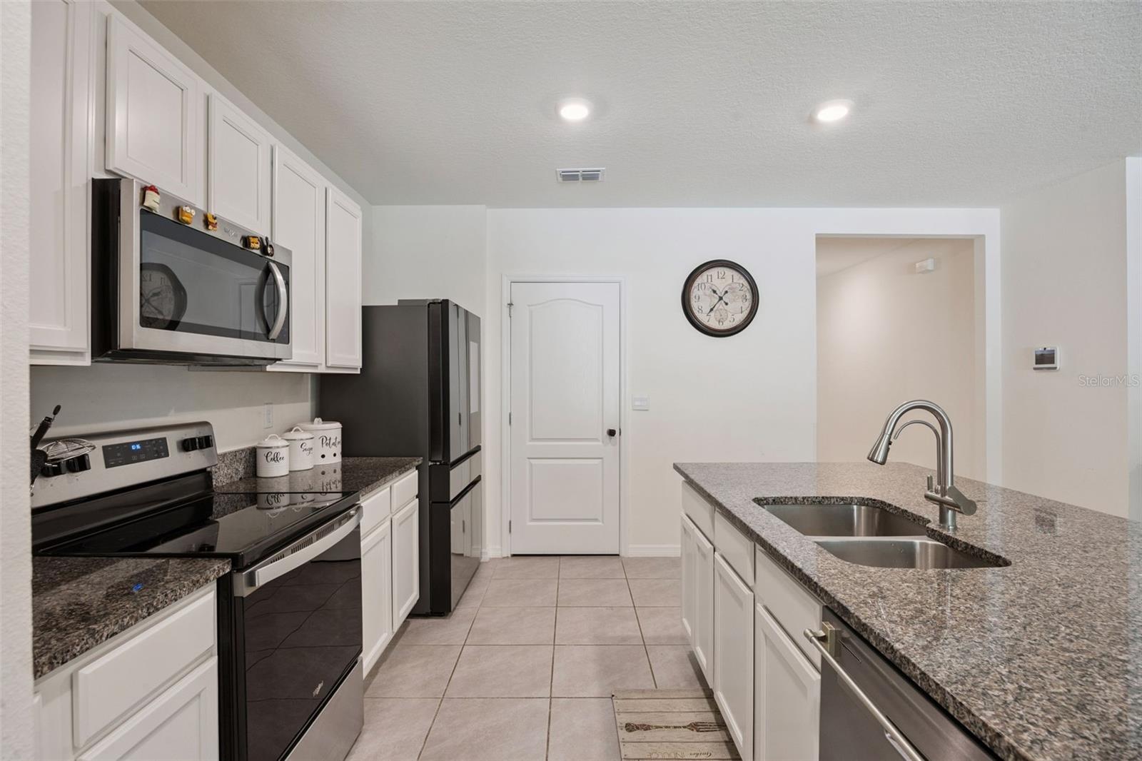 1048 BROOKLET DR, DAVENPORT, FL, 33837