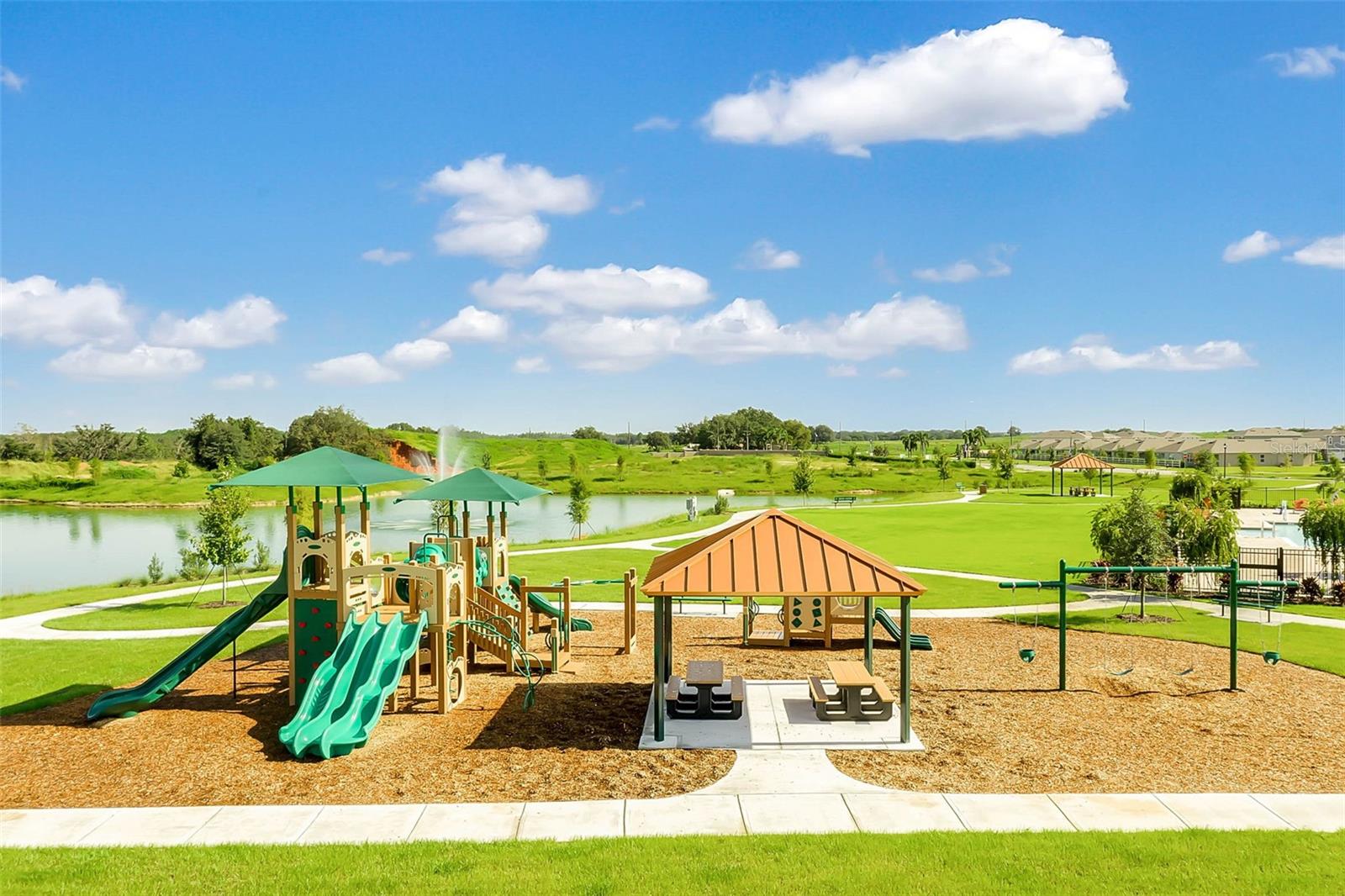 1048 BROOKLET DR, DAVENPORT, FL, 33837