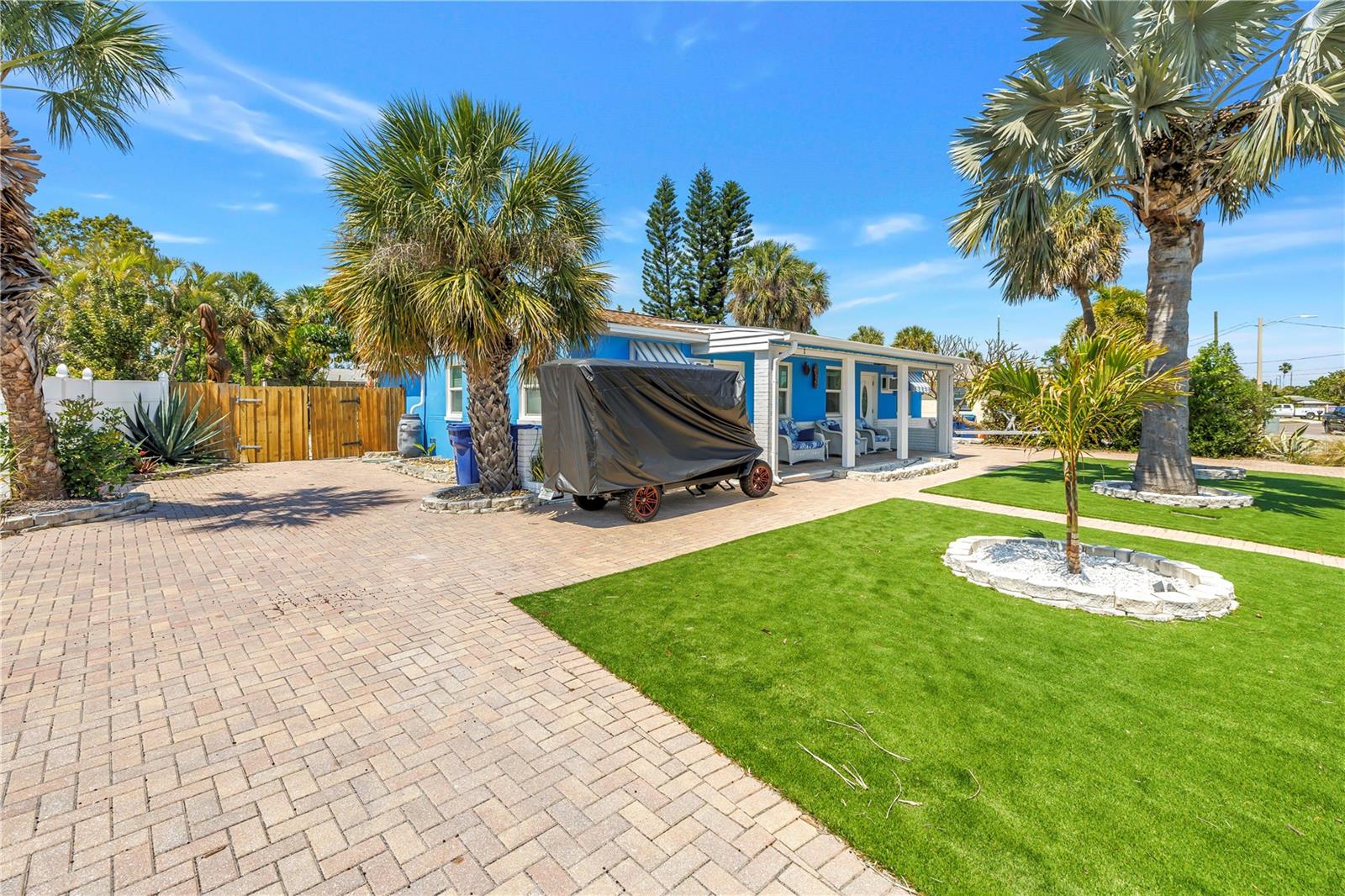 6892 GULF WINDS DR #1, ST PETE BEACH, FL, 33706