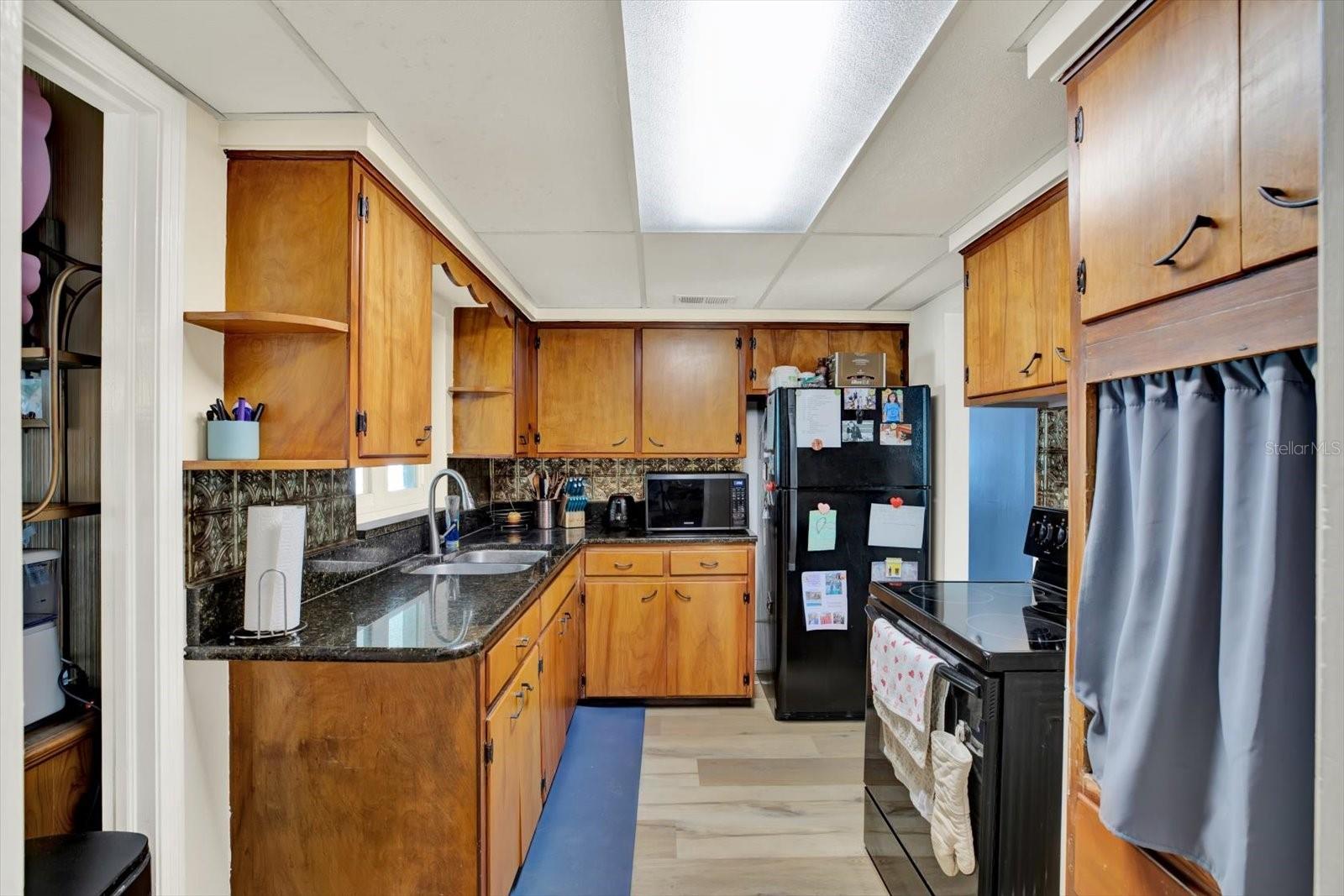 104 GLEN RIDGE AVE, TEMPLE TERRACE, FL, 33617