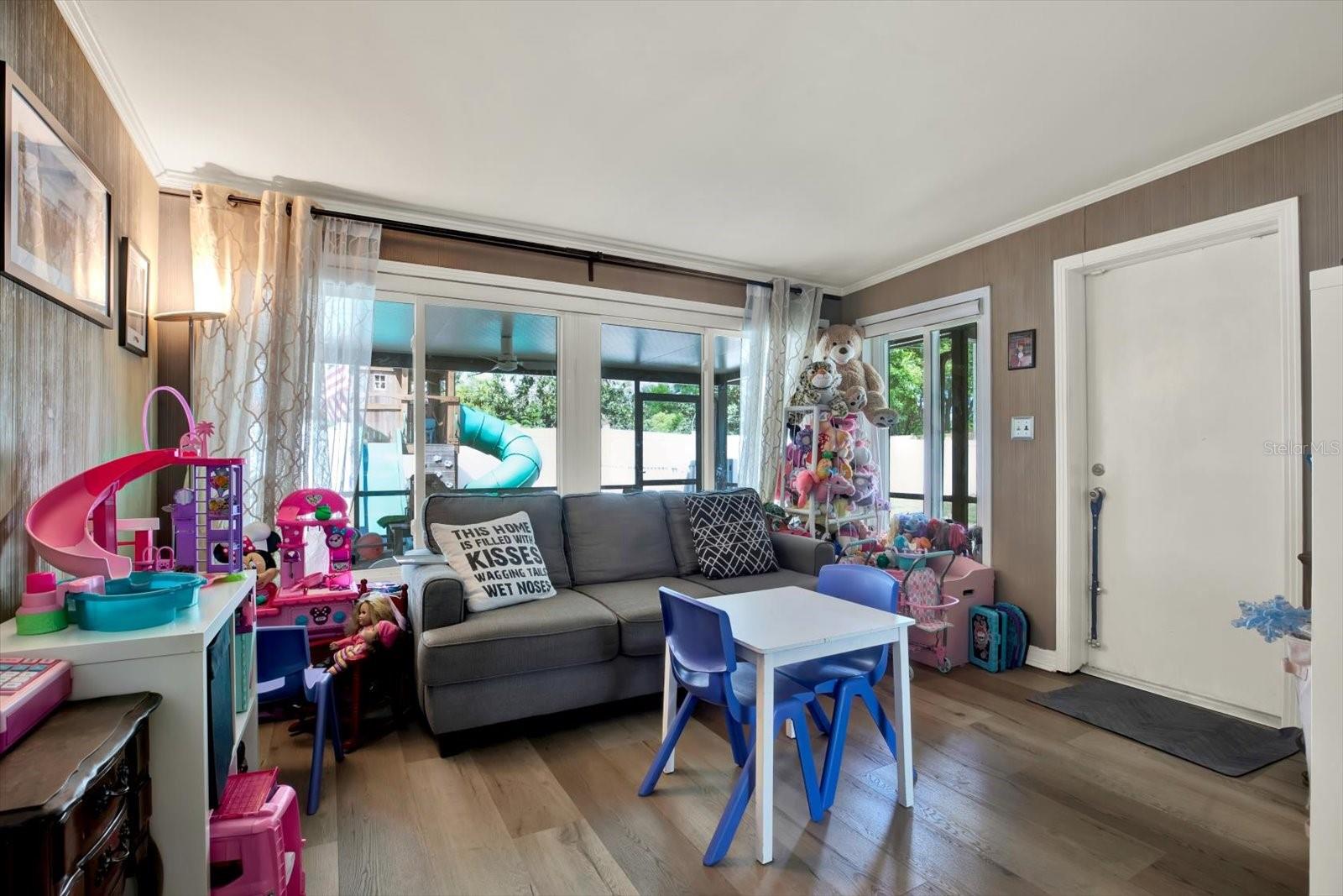 104 GLEN RIDGE AVE, TEMPLE TERRACE, FL, 33617