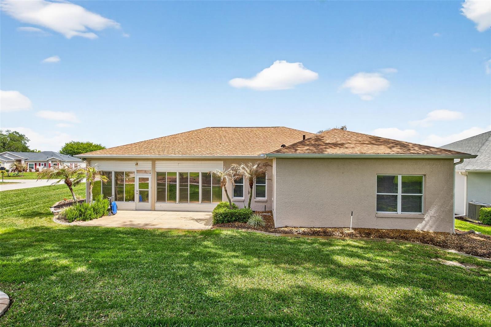 5036 SAWGRASS LAKE CIR, LEESBURG, FL, 34748