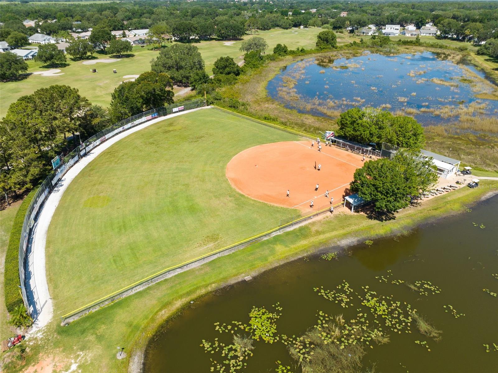 5036 SAWGRASS LAKE CIR, LEESBURG, FL, 34748