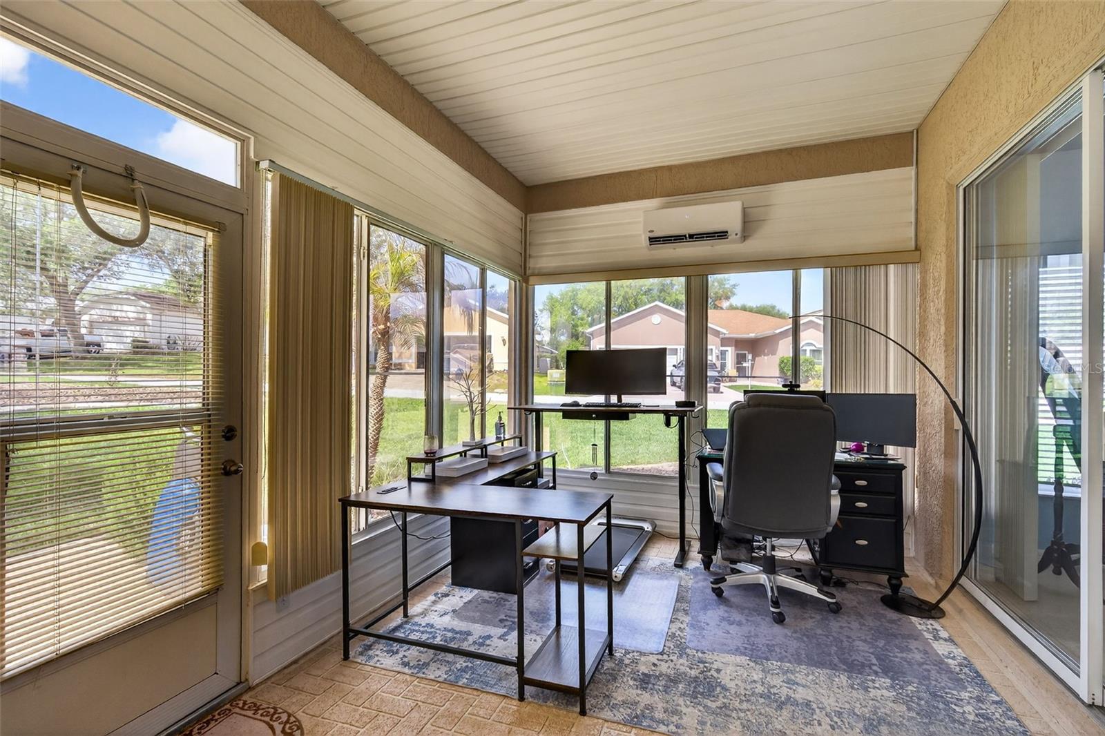 5036 SAWGRASS LAKE CIR, LEESBURG, FL, 34748