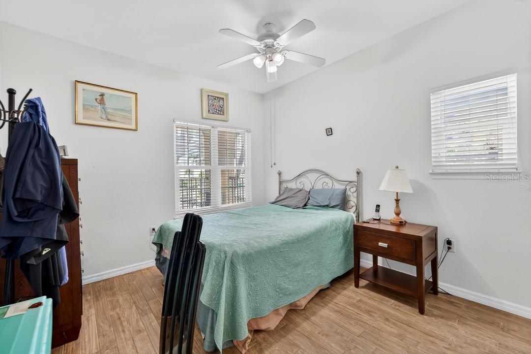 TB8493366 Property Photo