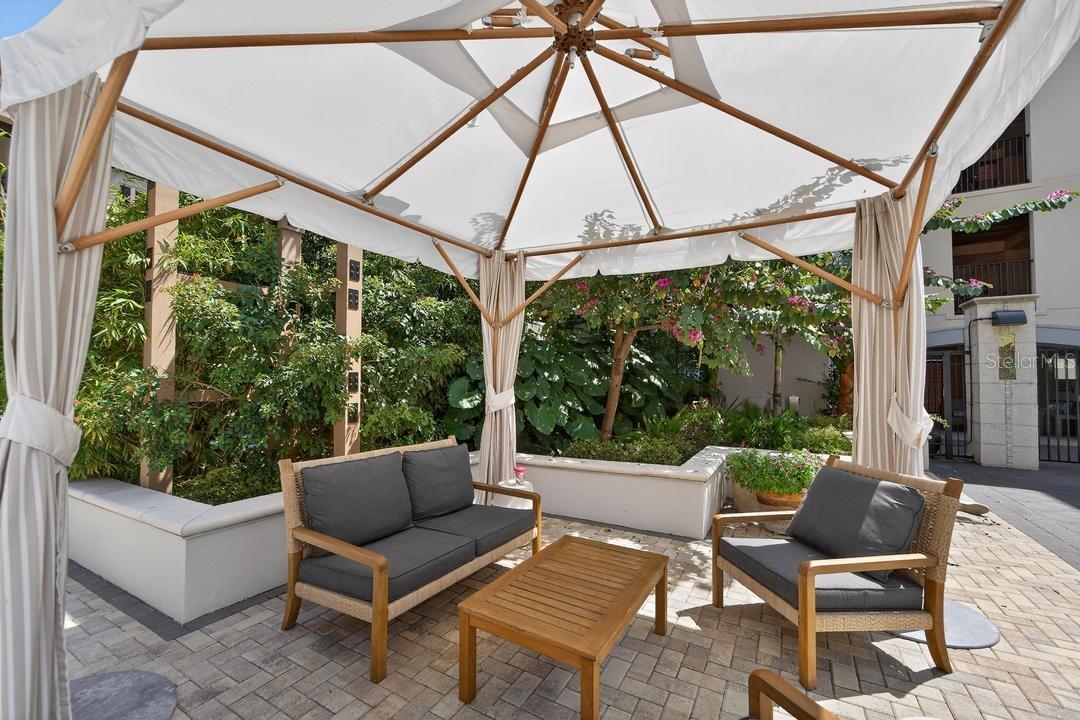 TB8493366 Property Photo