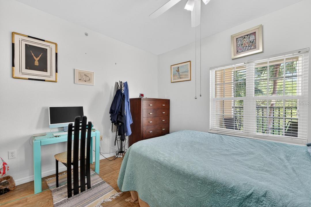 TB8493366 Property Photo