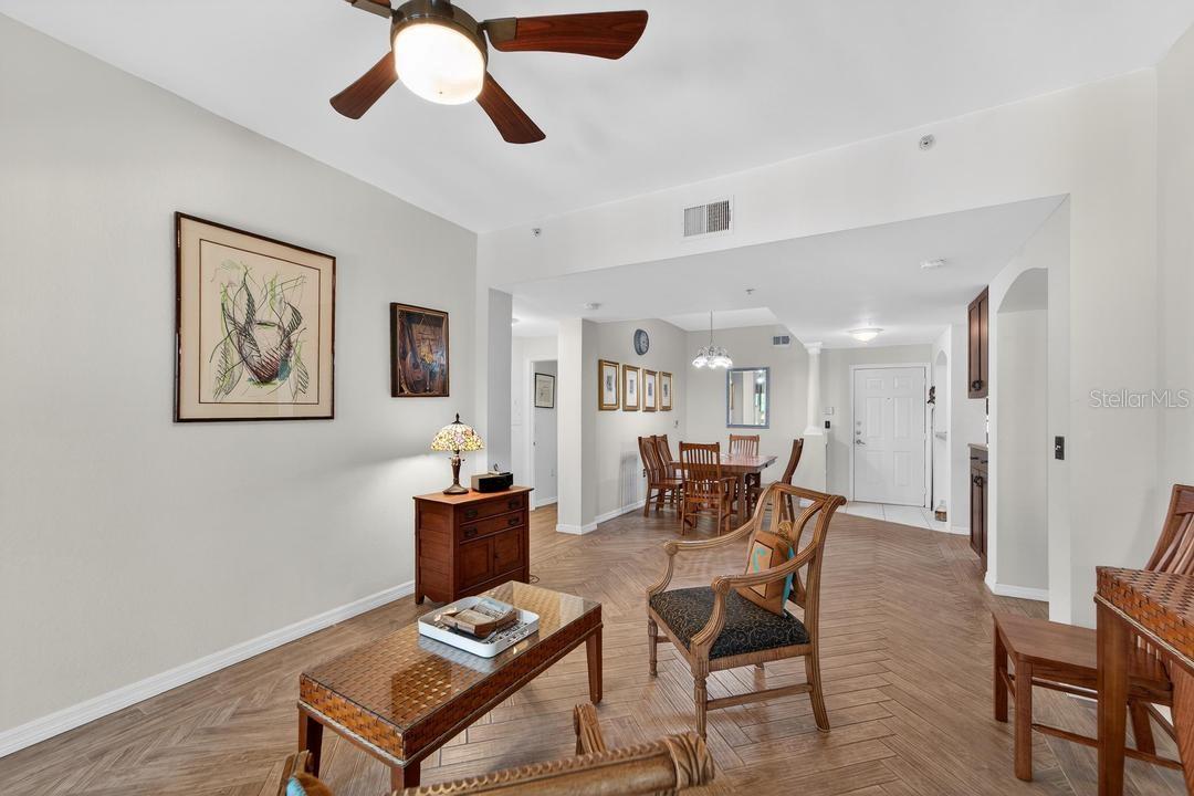 TB8493366 Property Photo