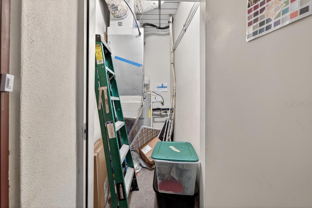 TB8493366 Property Photo