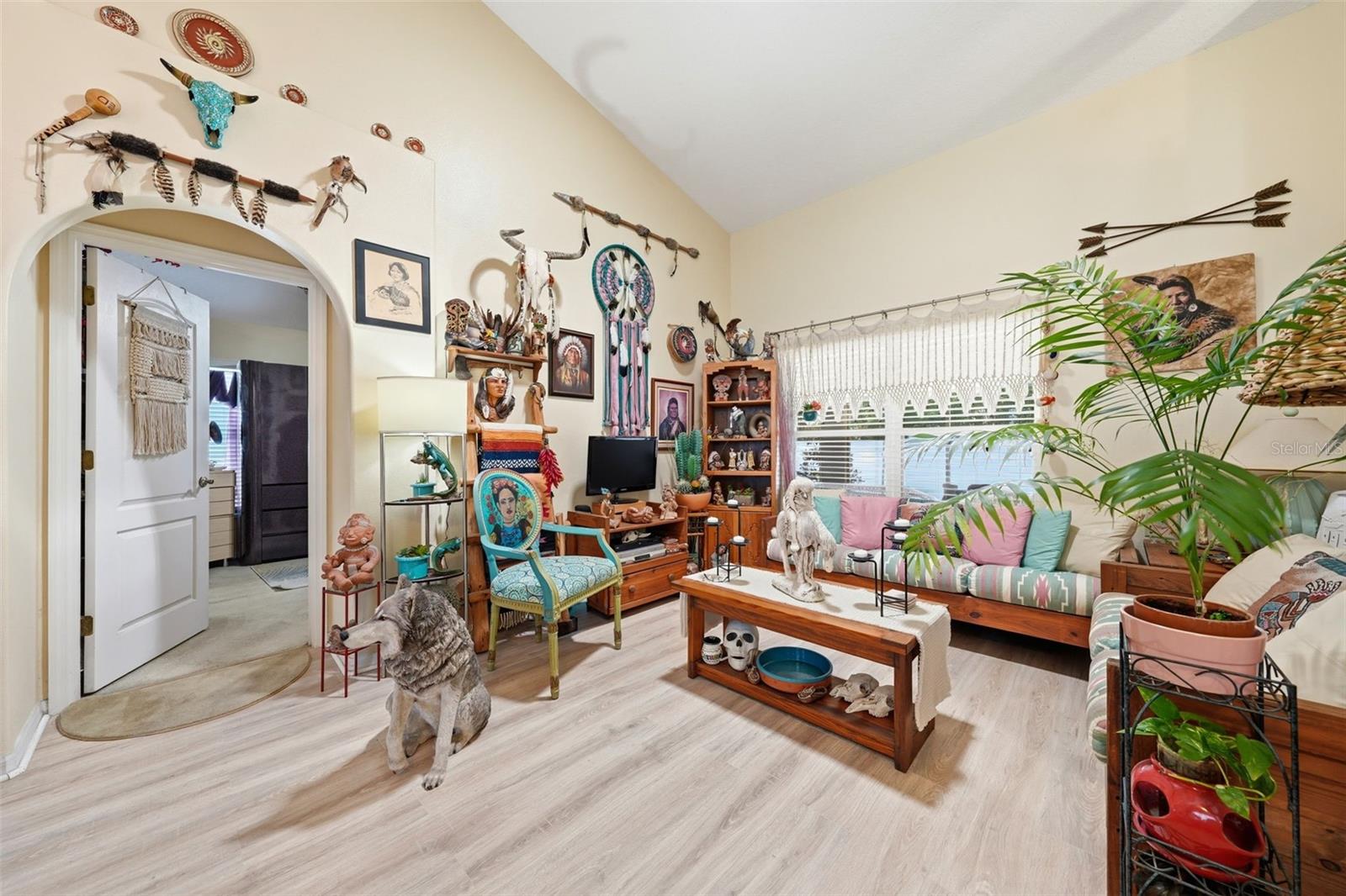 2503 GABLES DR, EUSTIS, FL, 32726