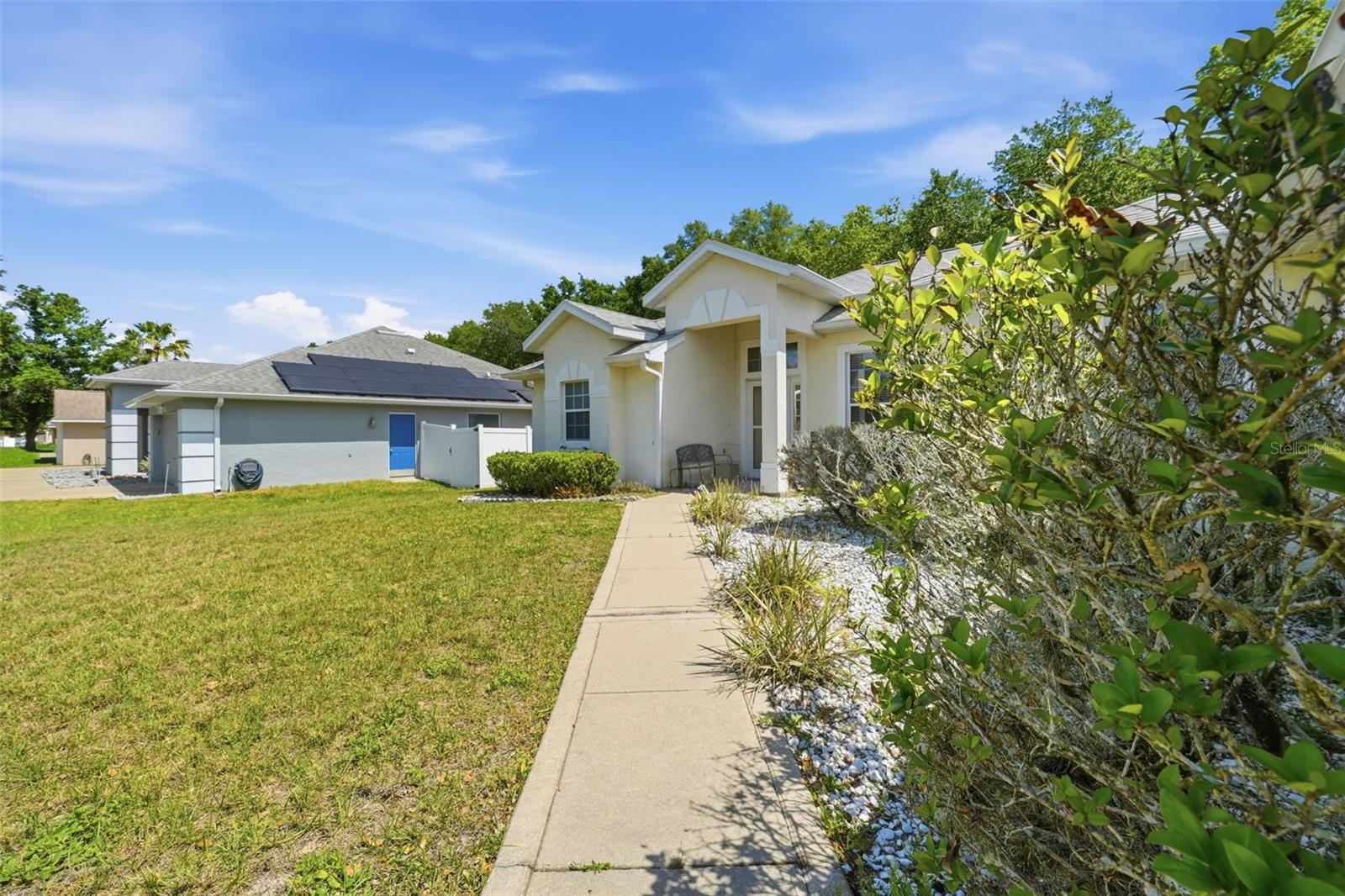 2503 GABLES DR, EUSTIS, FL, 32726