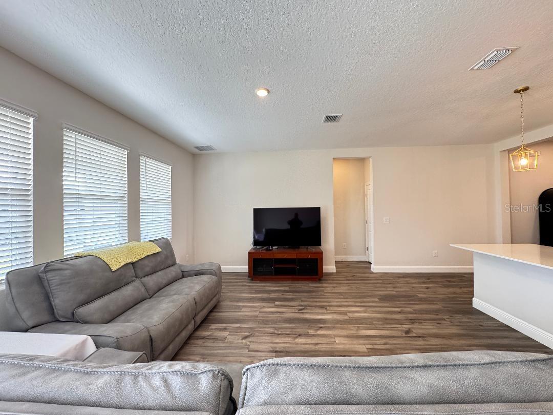 10353 FIELDSTONE MYRTLE WAY, SAN ANTONIO, FL, 33576