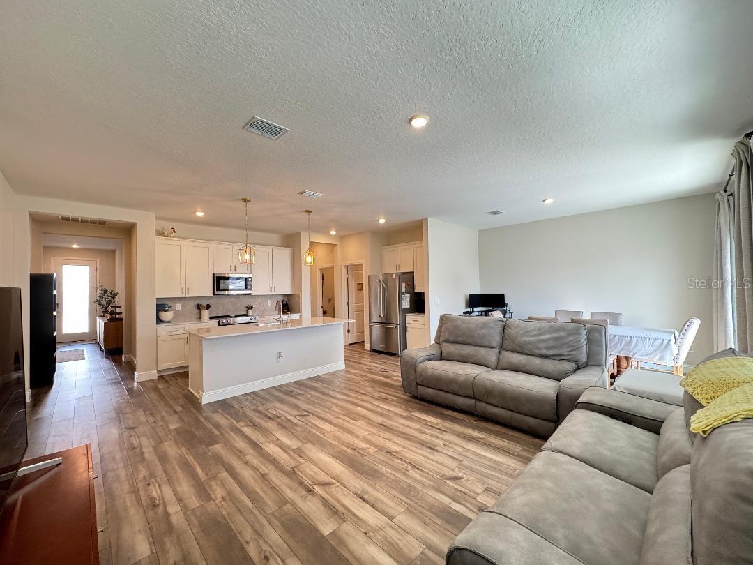 10353 FIELDSTONE MYRTLE WAY, SAN ANTONIO, FL, 33576