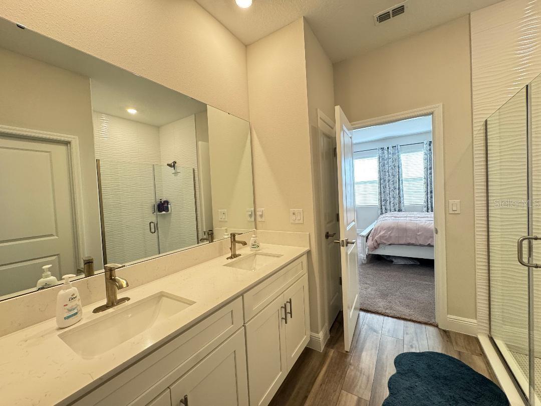 10353 FIELDSTONE MYRTLE WAY, SAN ANTONIO, FL, 33576