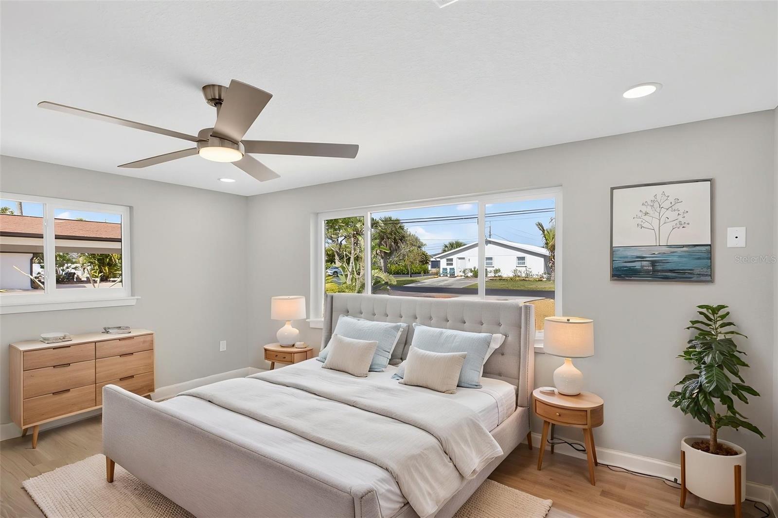 1424 LEMON BAY DR, ENGLEWOOD, FL, 34223