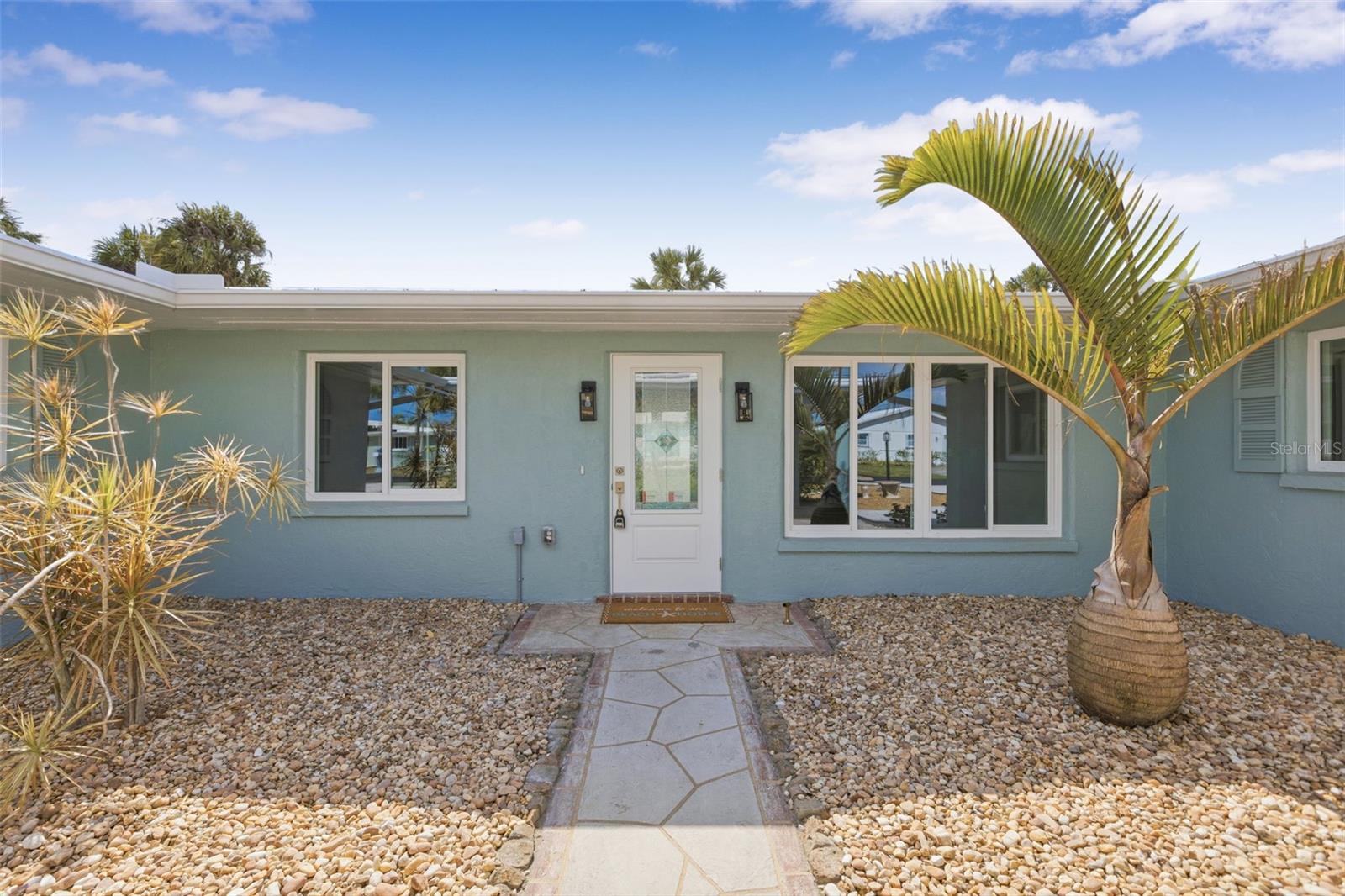 1424 LEMON BAY DR, ENGLEWOOD, FL, 34223
