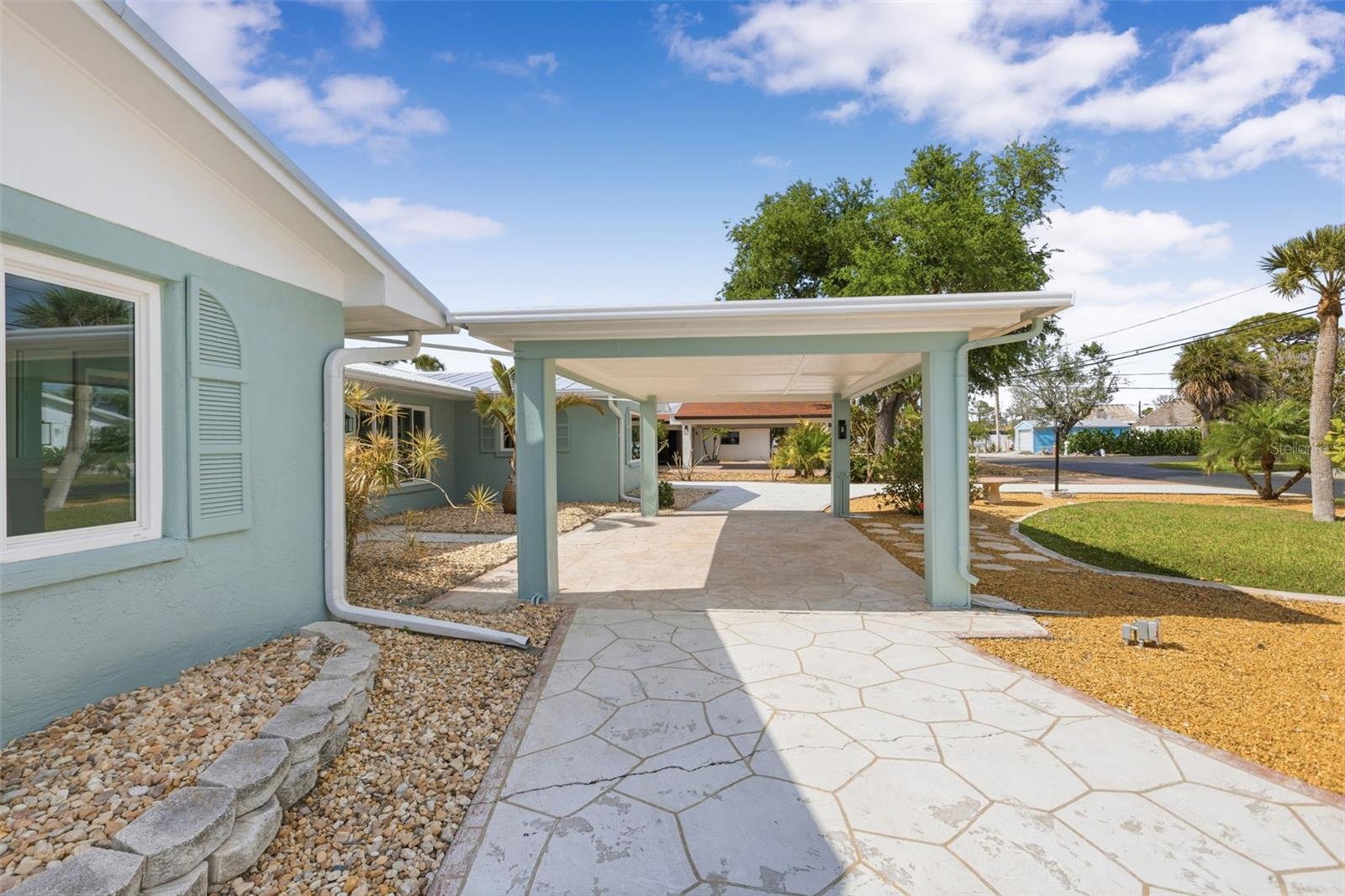 1424 LEMON BAY DR, ENGLEWOOD, FL, 34223