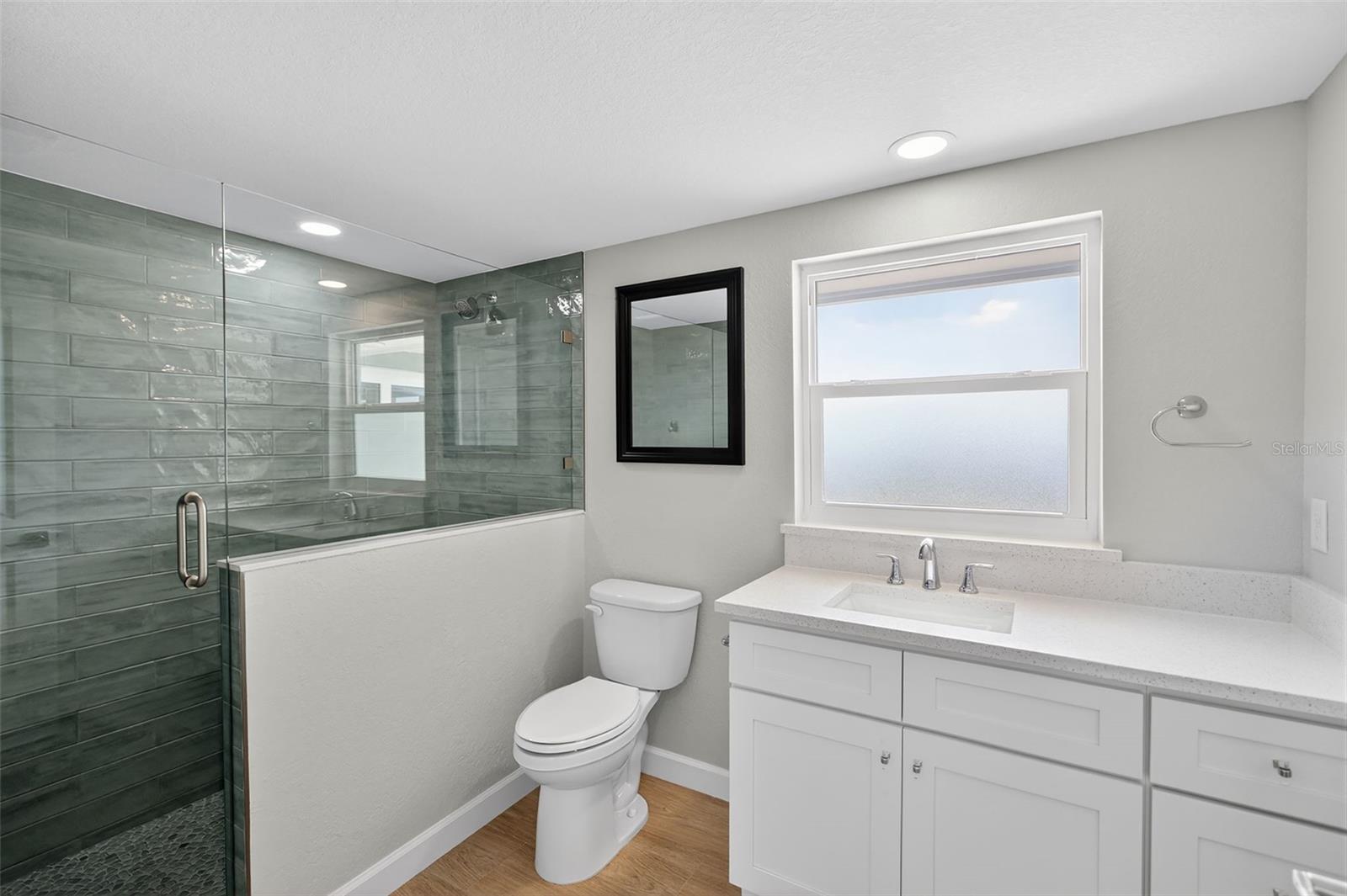 1424 LEMON BAY DR, ENGLEWOOD, FL, 34223