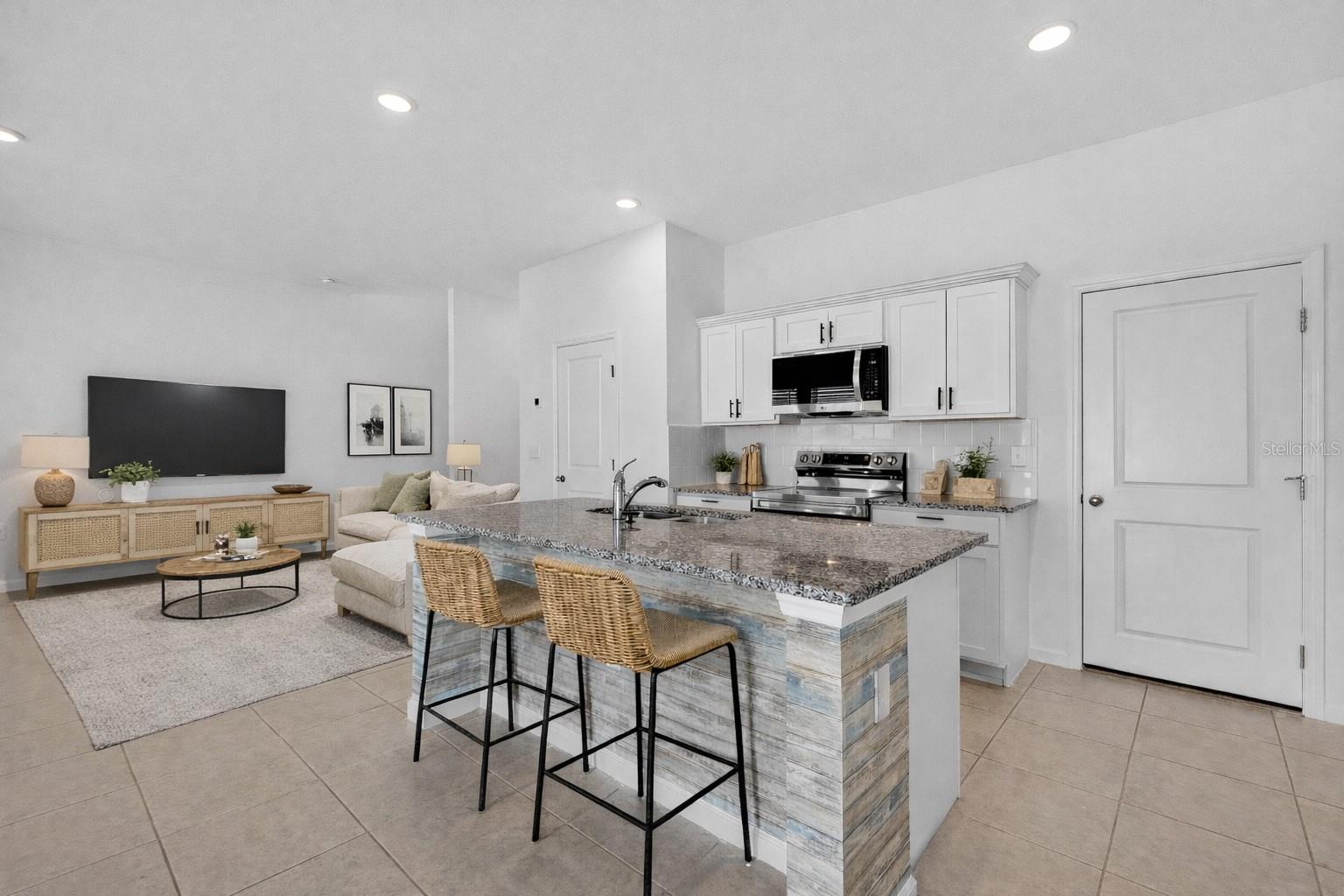 2216 BEAR PEAK RD, MINNEOLA, FL, 34715