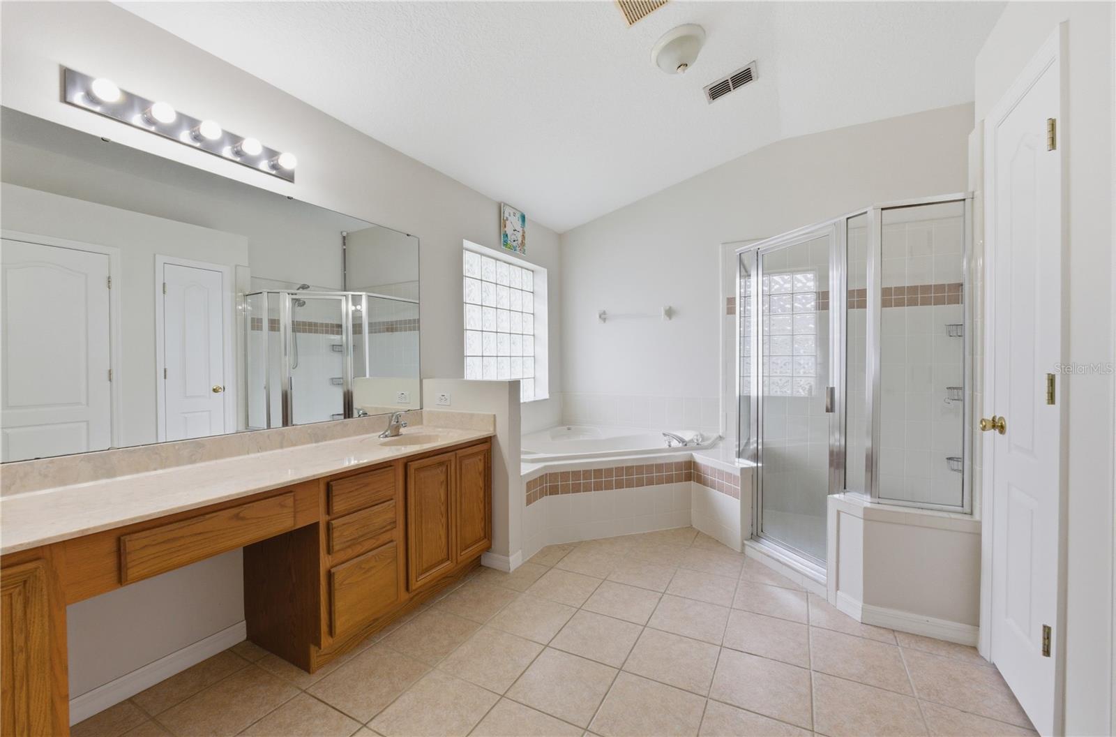 1030 PRINCETON DR, CLERMONT, FL, 34711