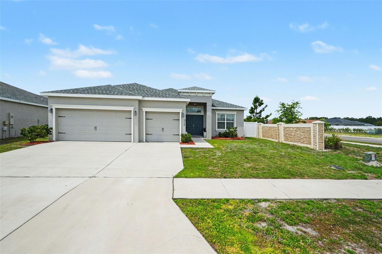 6749 ABBYWOOD LN, ZEPHYRHILLS, FL, 33541