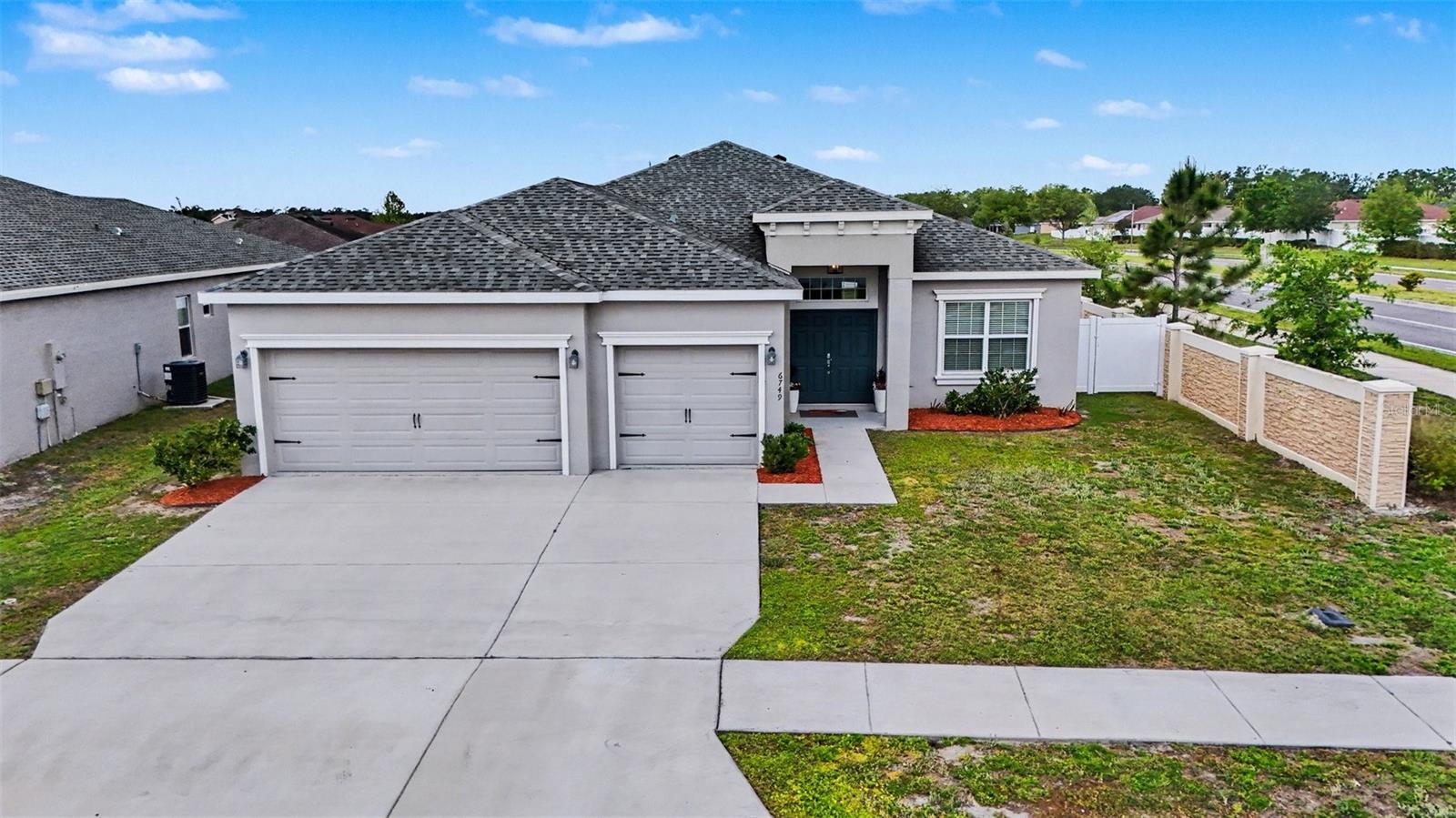 6749 ABBYWOOD LN, ZEPHYRHILLS, FL, 33541
