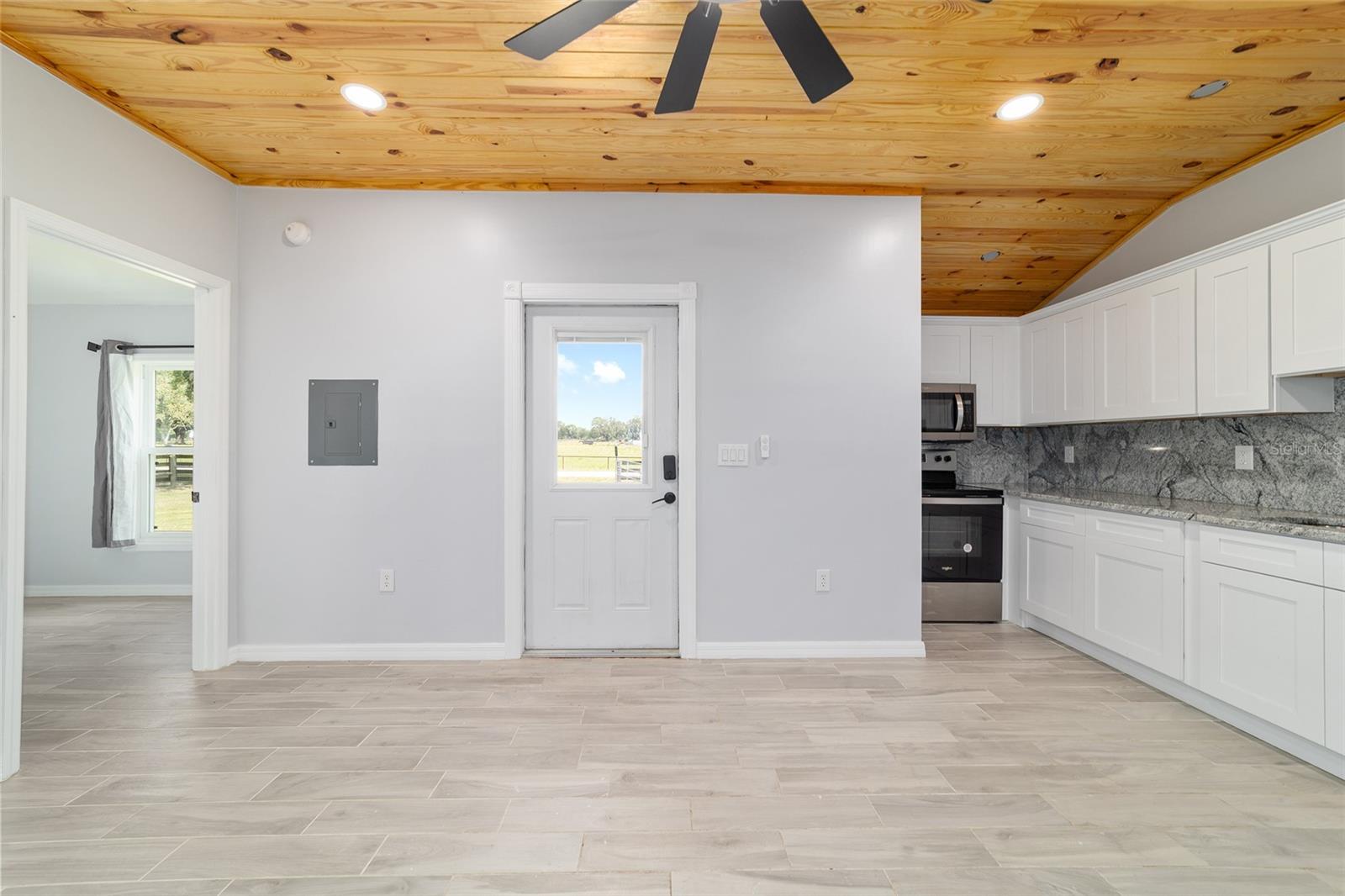 1427 NW 102ND BLVD, WILDWOOD, FL, 34785