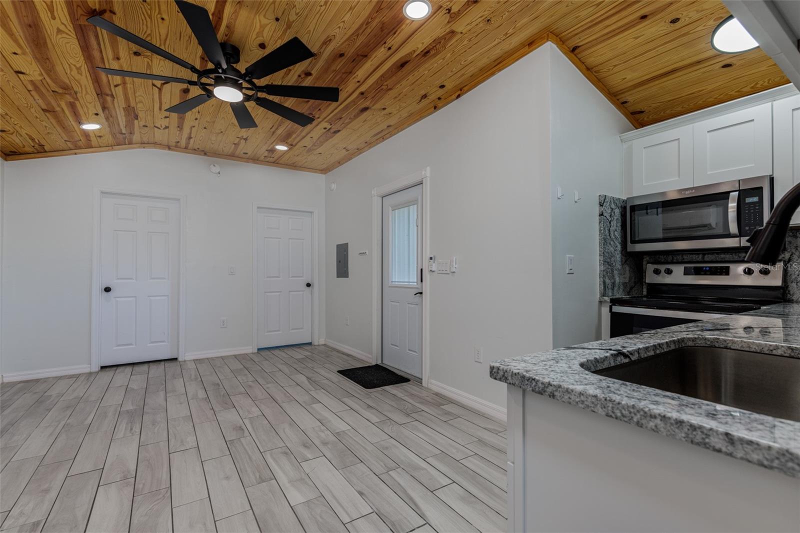 1427 NW 102ND BLVD, WILDWOOD, FL, 34785