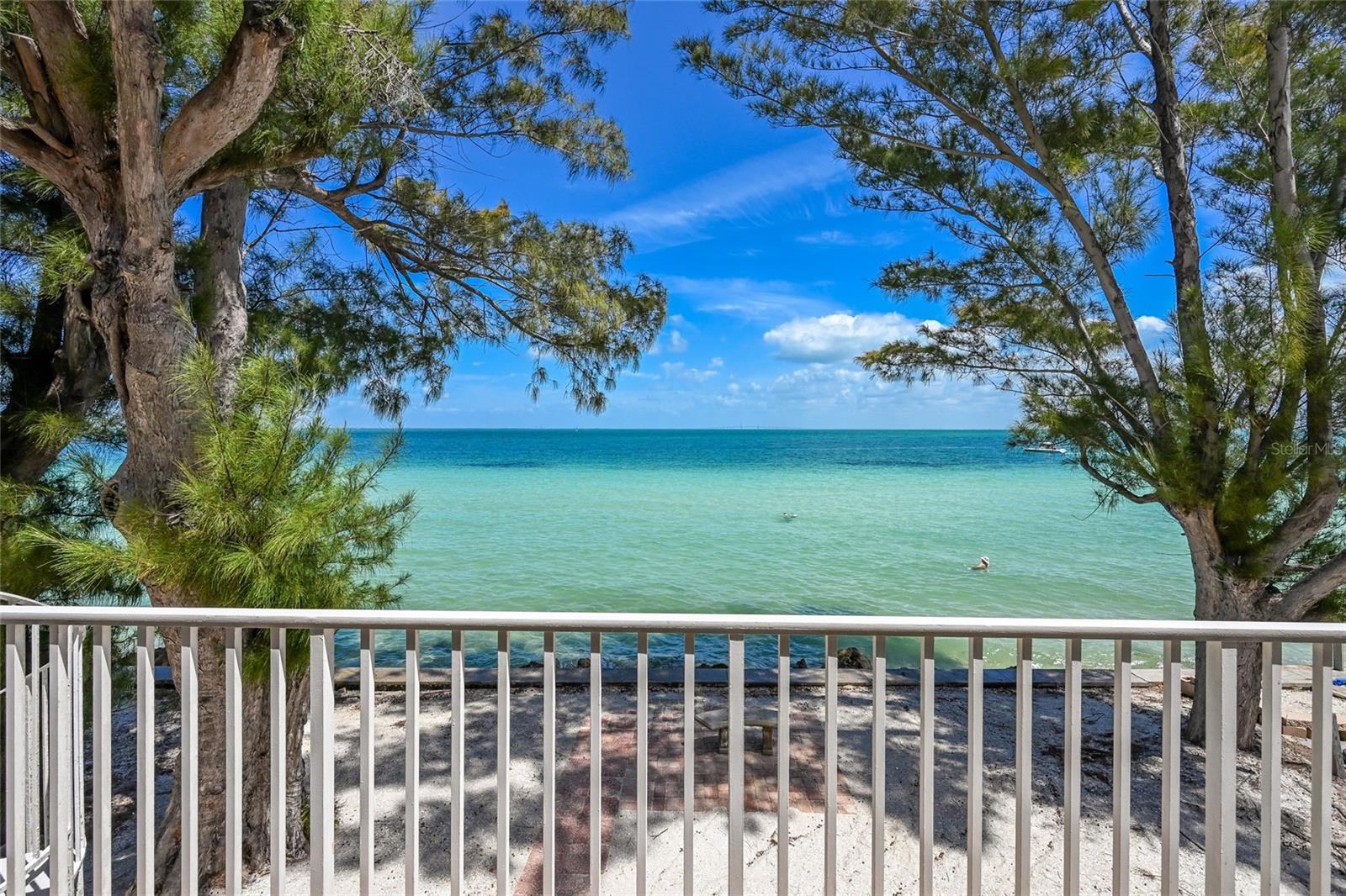 889 N SHORE DR, ANNA MARIA, FL, 34216