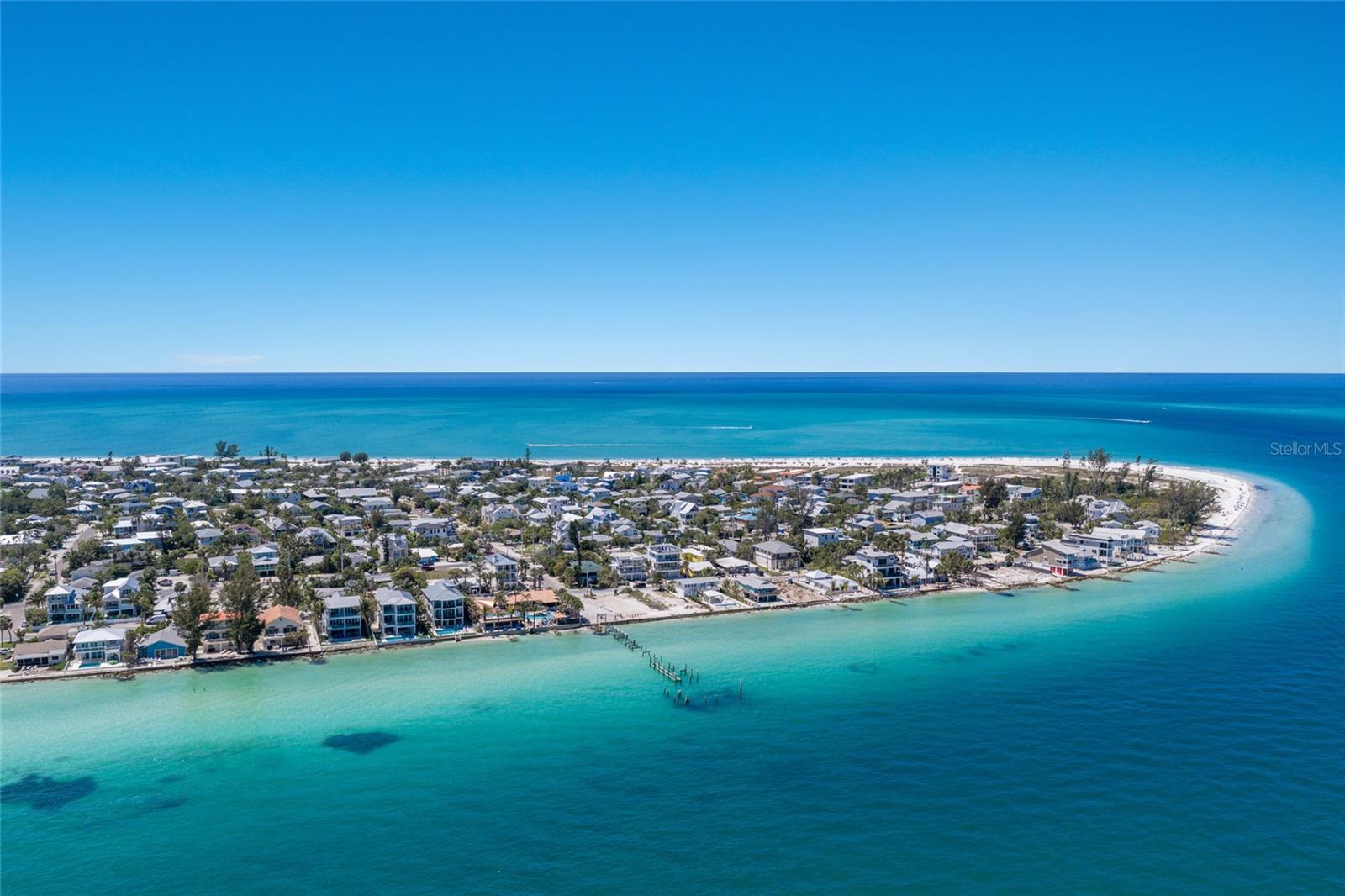 889 N SHORE DR, ANNA MARIA, FL, 34216