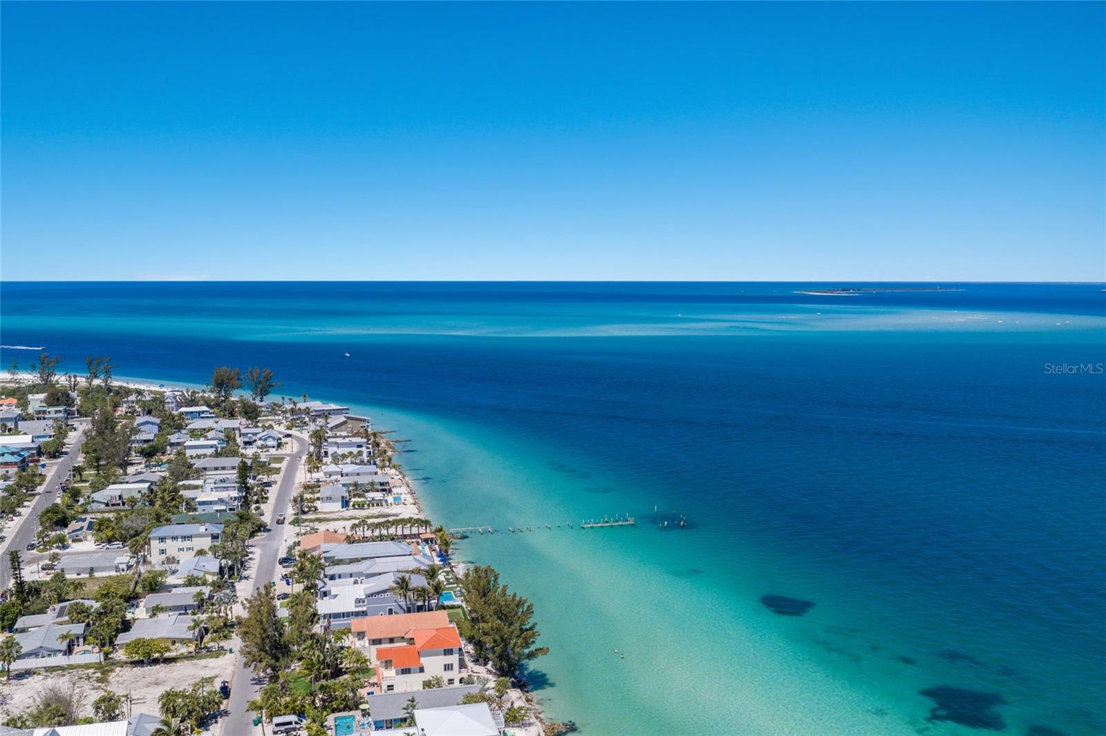 889 N SHORE DR, ANNA MARIA, FL, 34216