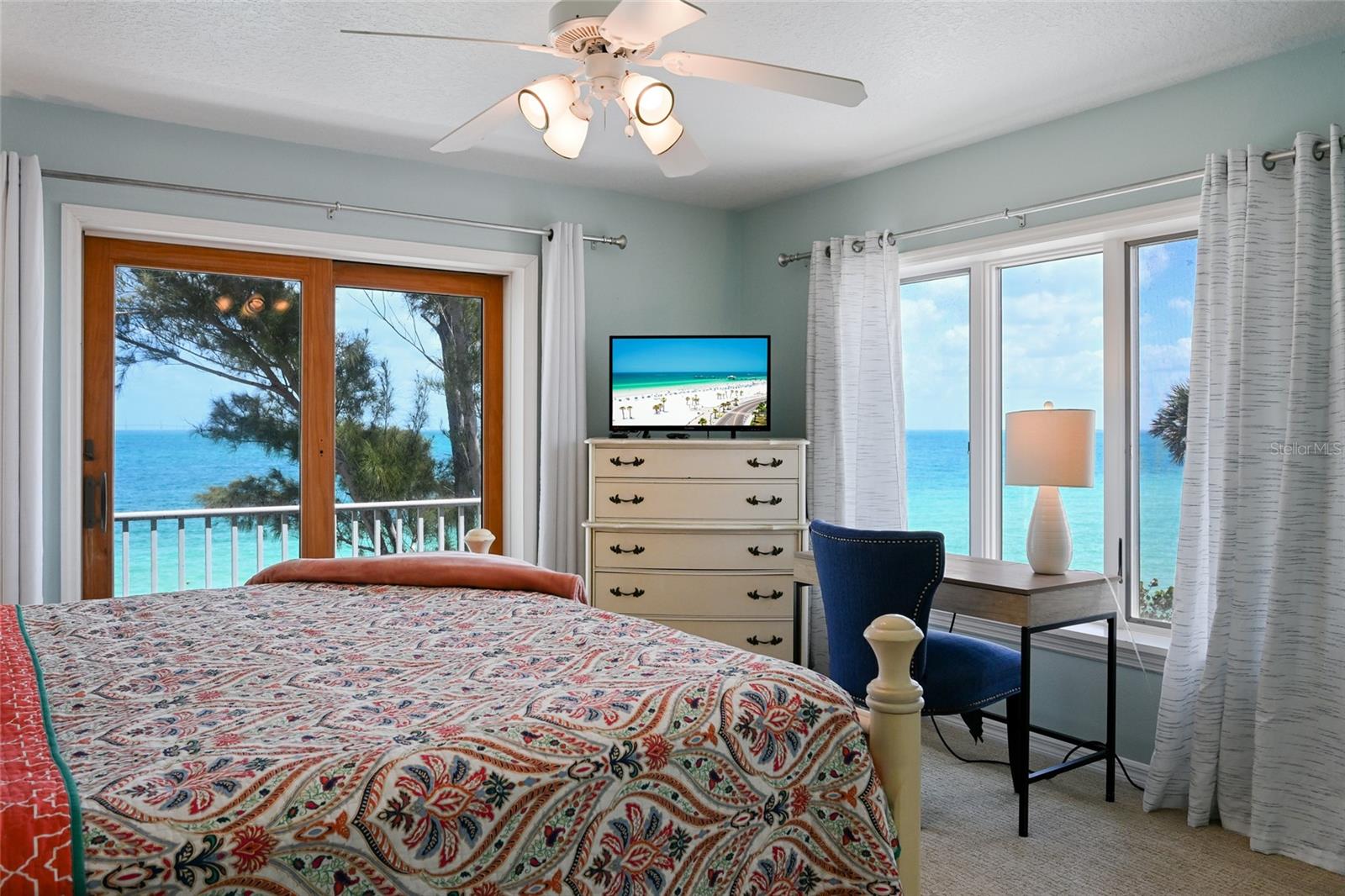 889 N SHORE DR, ANNA MARIA, FL, 34216