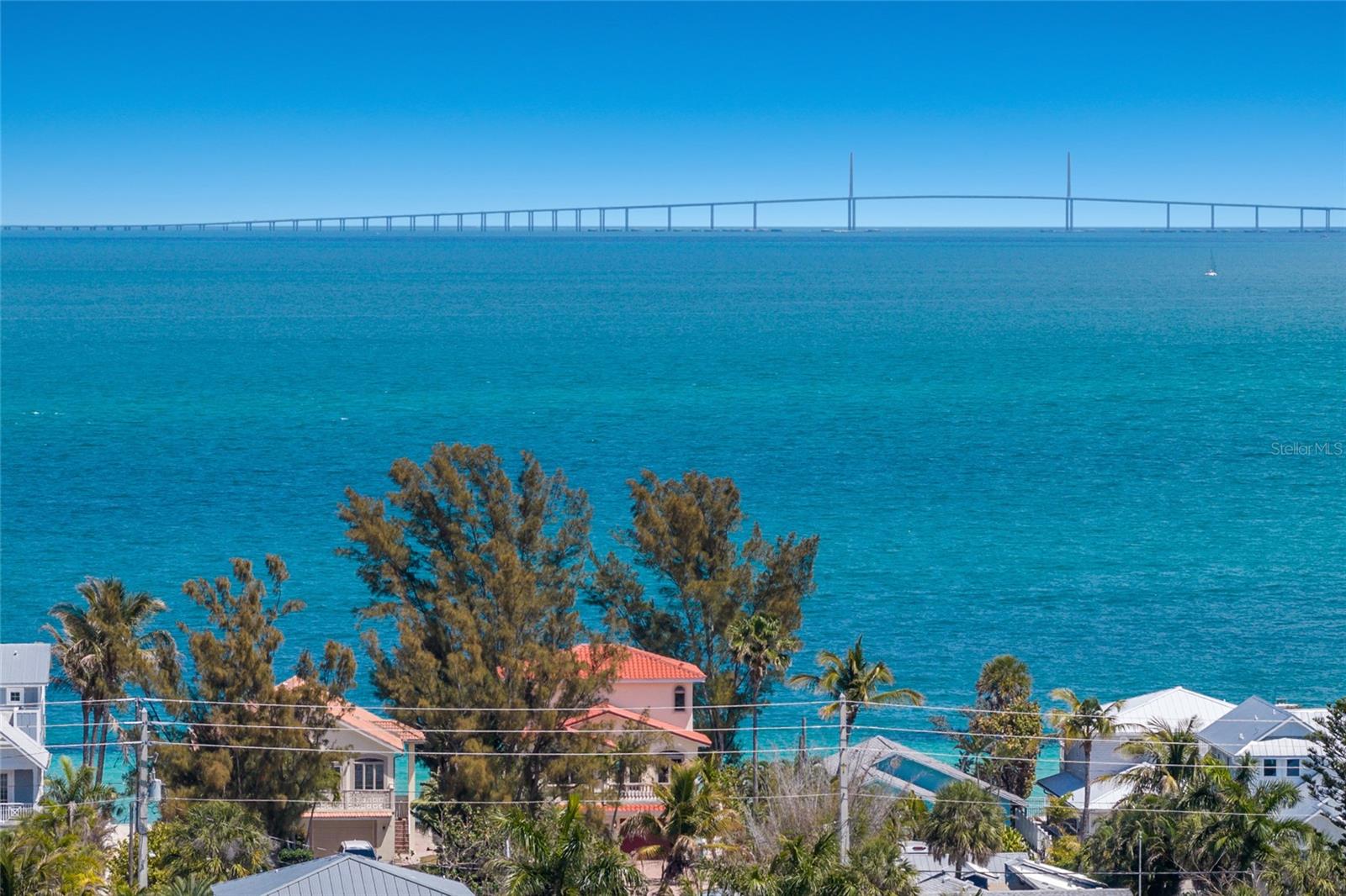 889 N SHORE DR, ANNA MARIA, FL, 34216