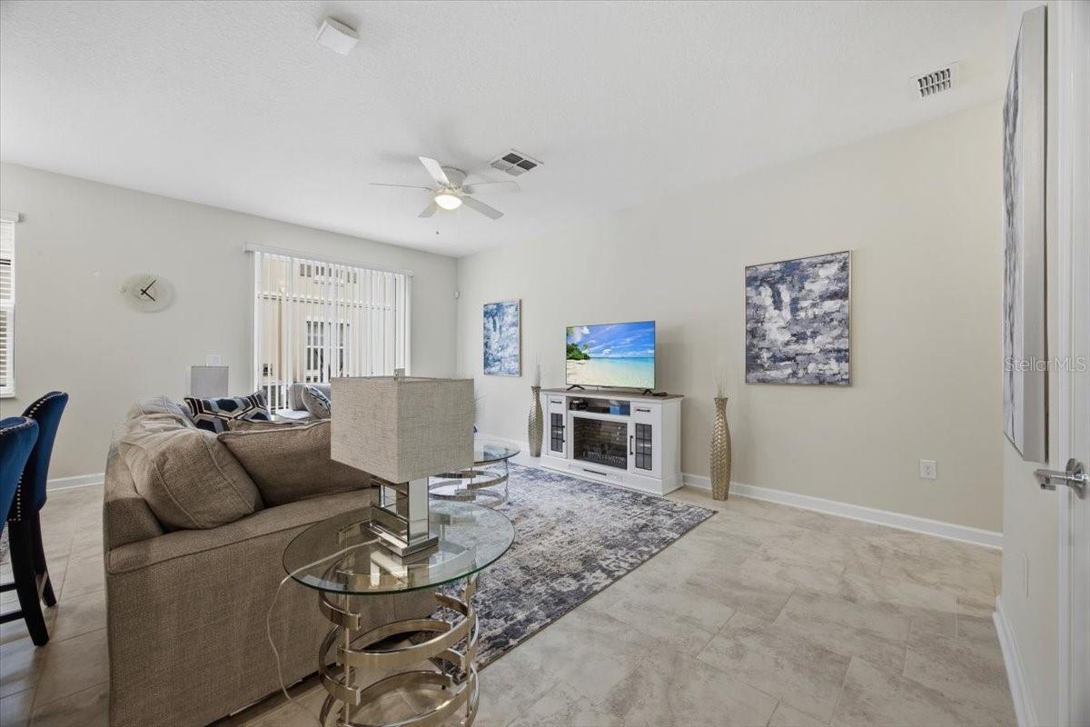 1365 SHINNECOCK HILLS DR, DAVENPORT, FL, 33896