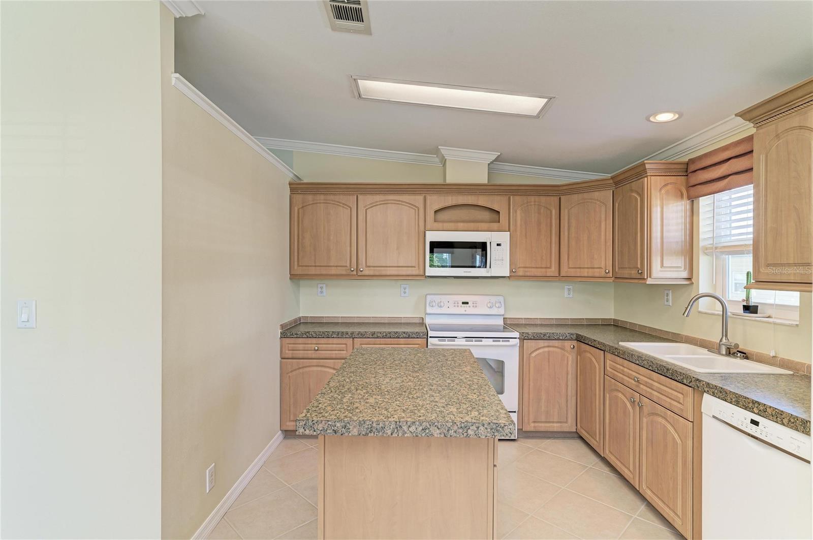 5316 53RD AVE E #A23, BRADENTON, FL, 34203