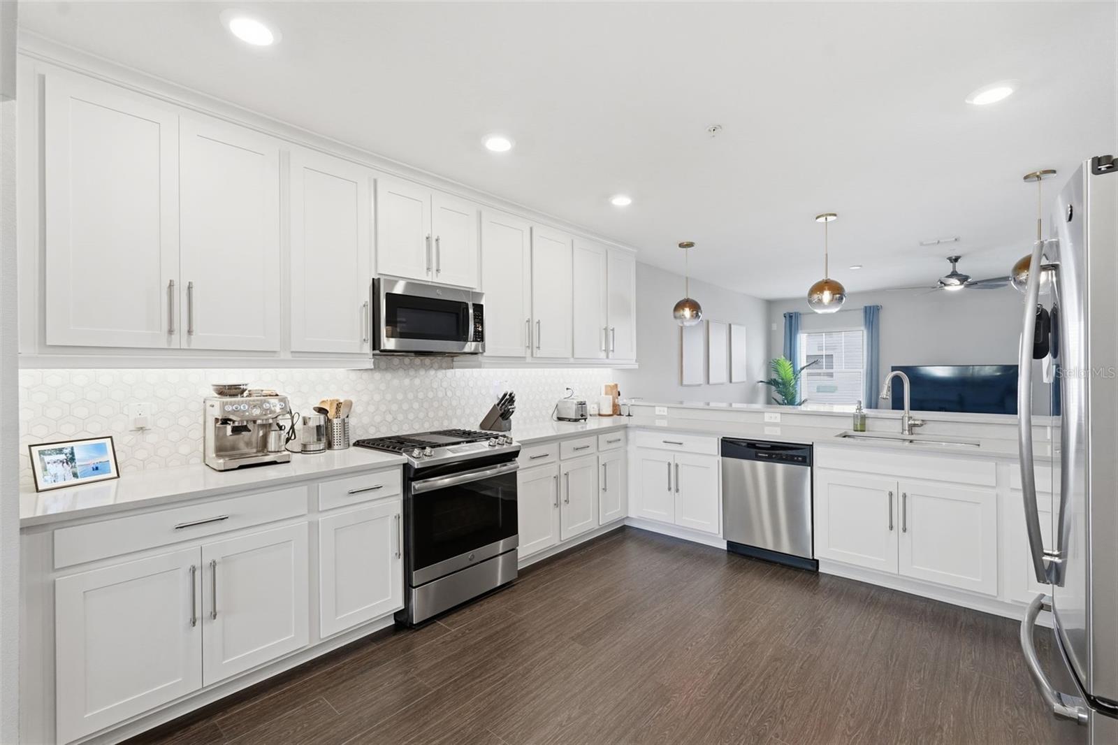 4921 W PAUL AVE #5, TAMPA, FL, 33611