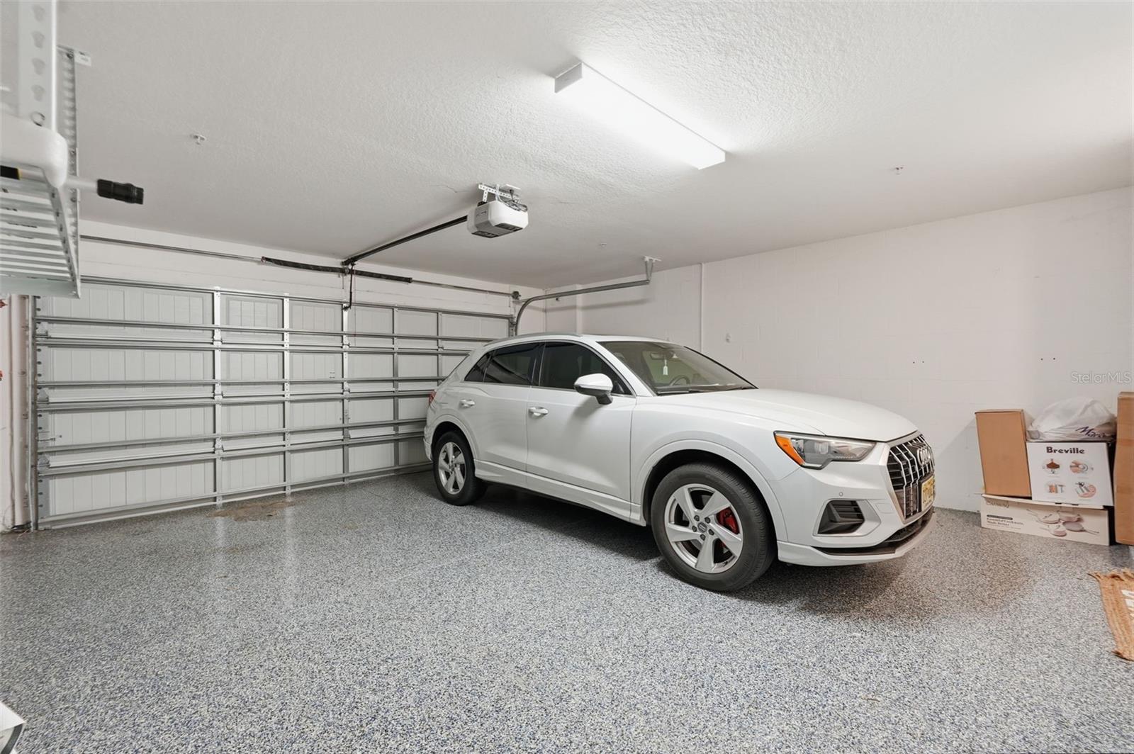 4921 W PAUL AVE #5, TAMPA, FL, 33611