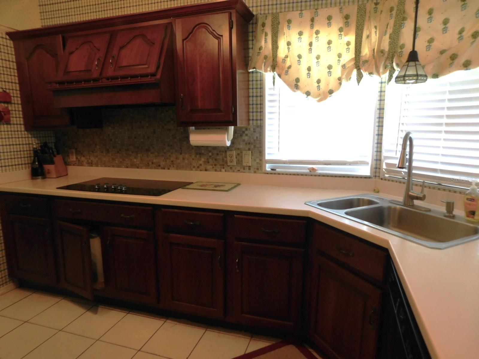 1001 STARKEY RD #395, LARGO, FL, 33771