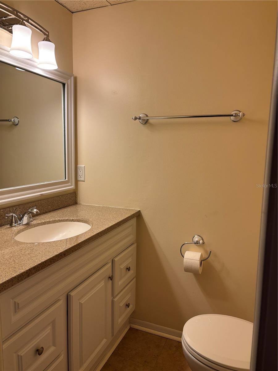 128 2ND AVE SW, LARGO, FL, 33770
