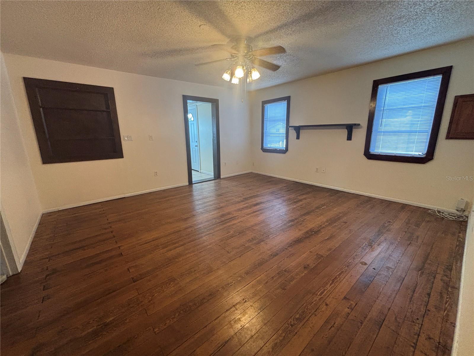 128 2ND AVE SW, LARGO, FL, 33770