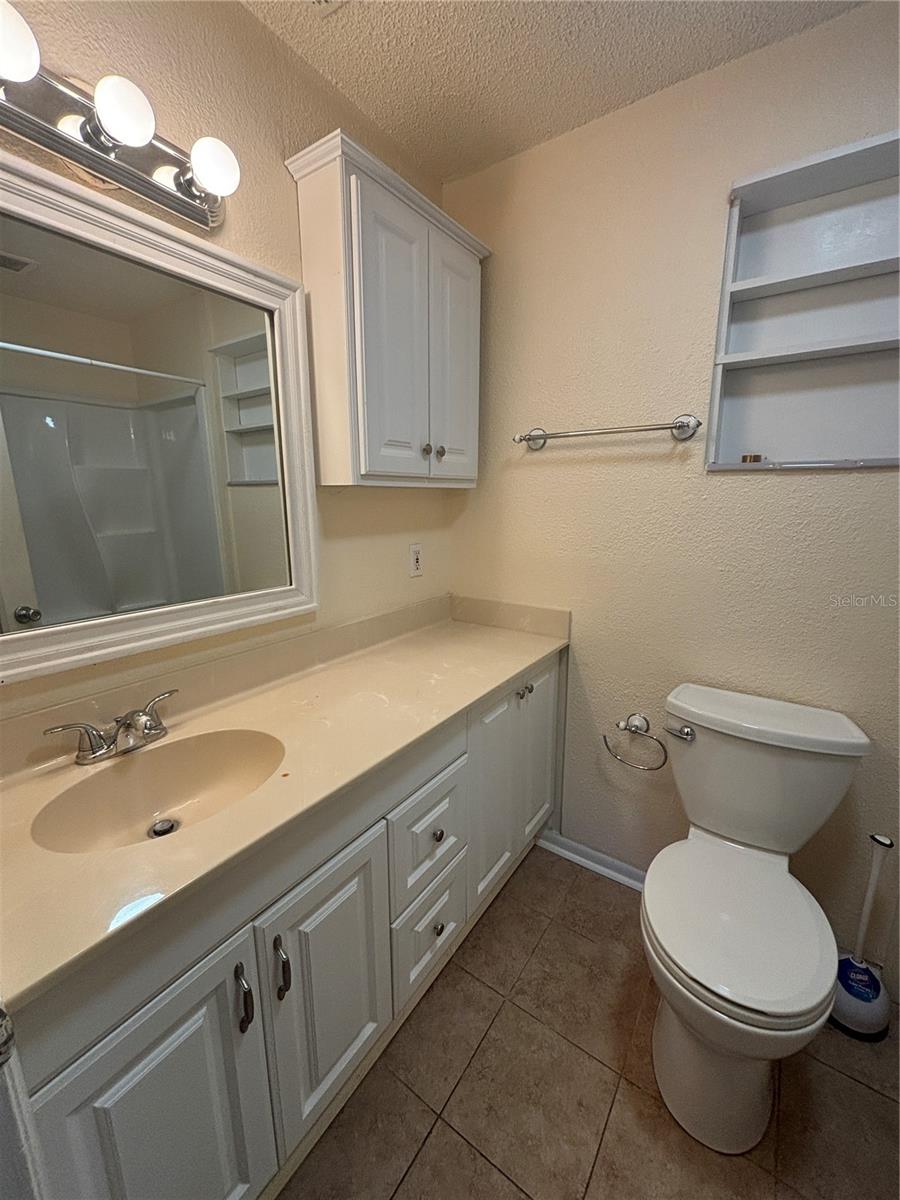 128 2ND AVE SW, LARGO, FL, 33770