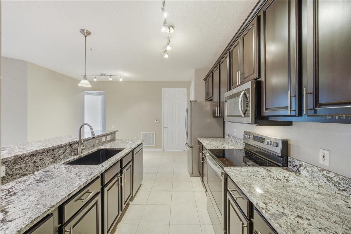 7903 SEMINOLE BLVD #2305, SEMINOLE, FL, 33772