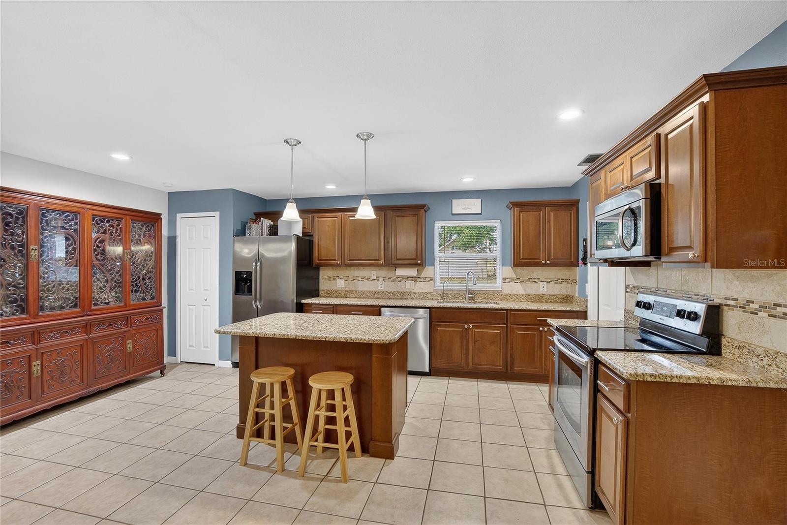 2701 BRANDON VIEW DR, BRANDON, FL, 33511