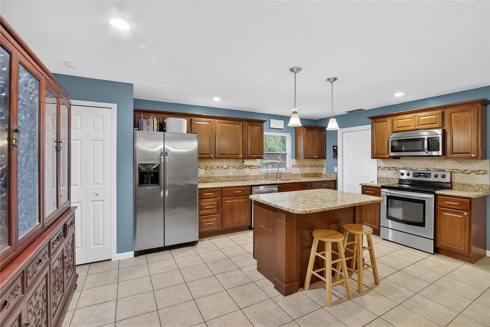 2701 BRANDON VIEW DR, BRANDON, FL, 33511