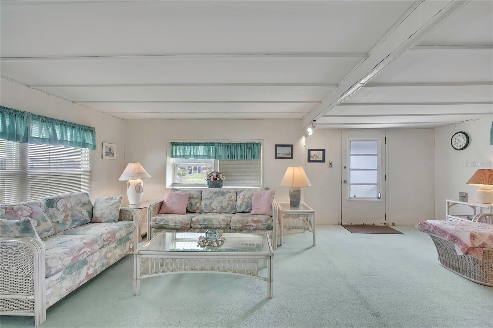 37 WILLIAM PENN WAY #13, PALM HARBOR, FL, 34684