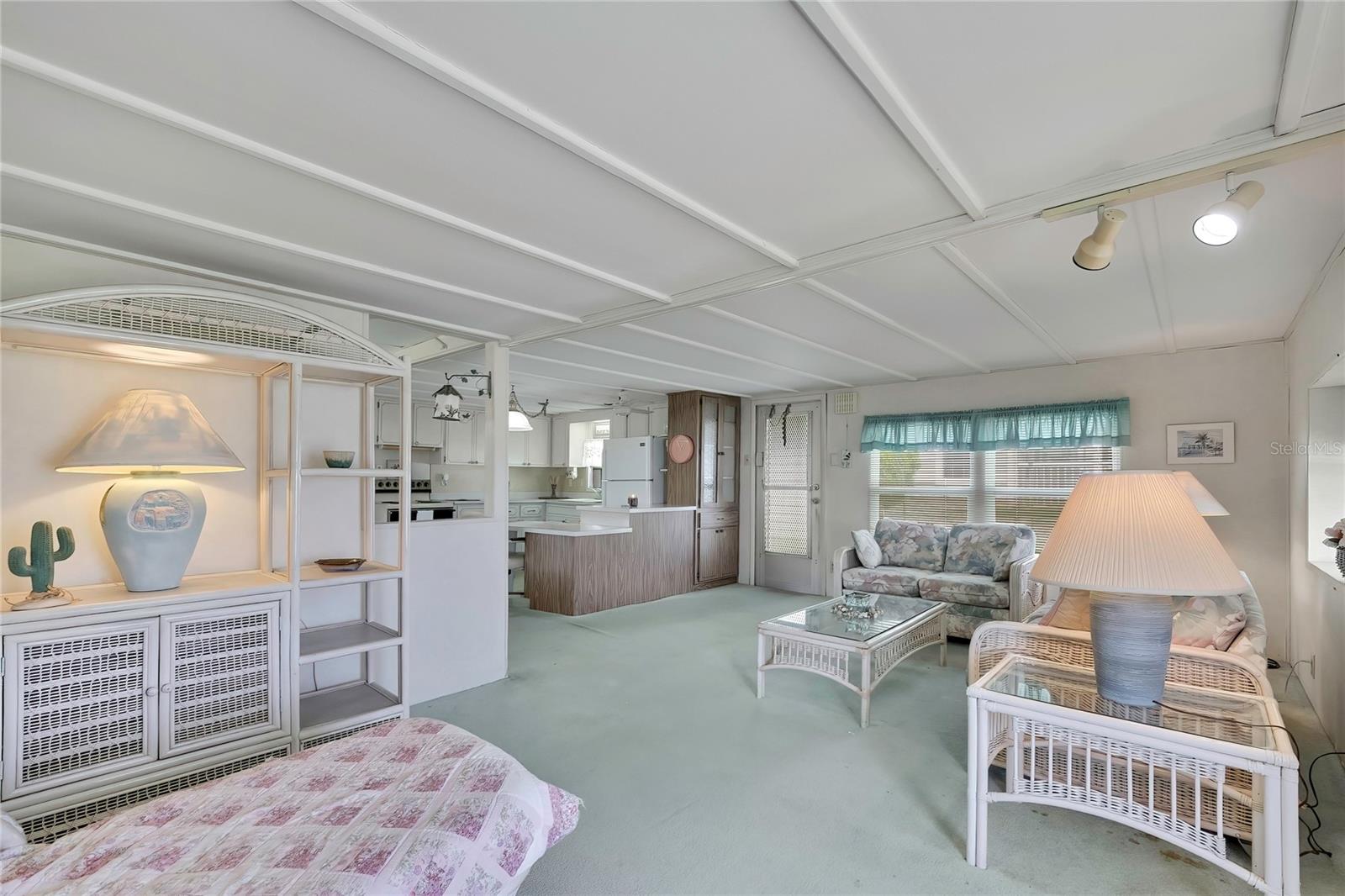 37 WILLIAM PENN WAY #13, PALM HARBOR, FL, 34684