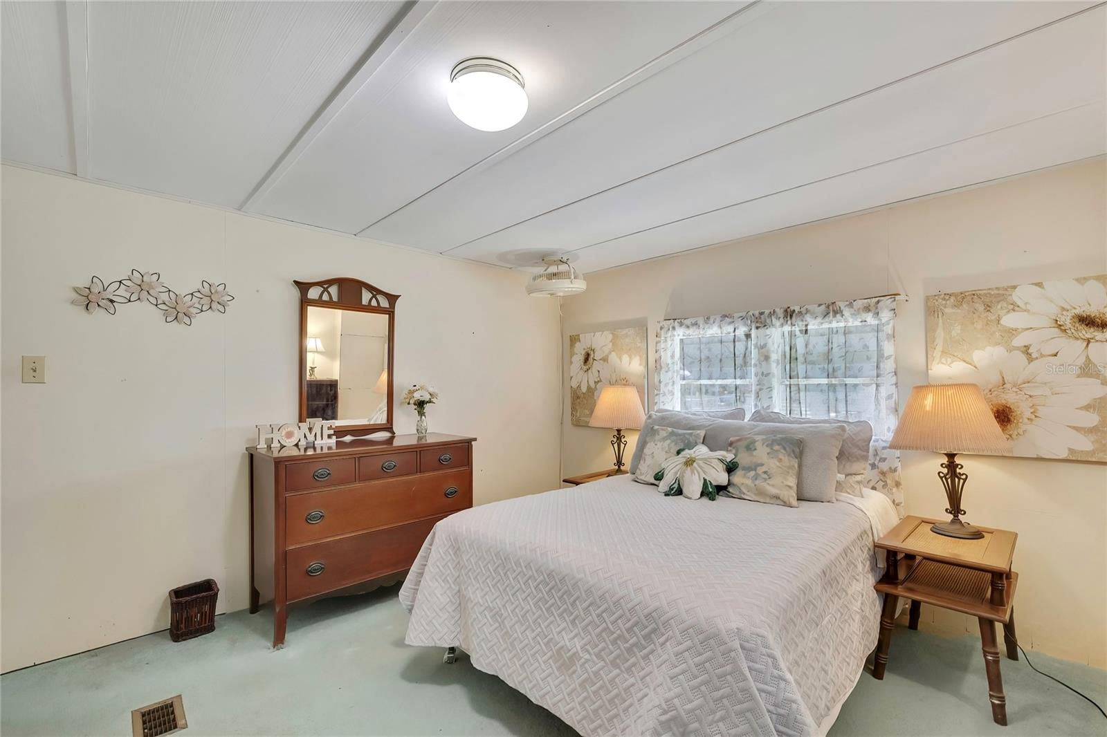 37 WILLIAM PENN WAY #13, PALM HARBOR, FL, 34684